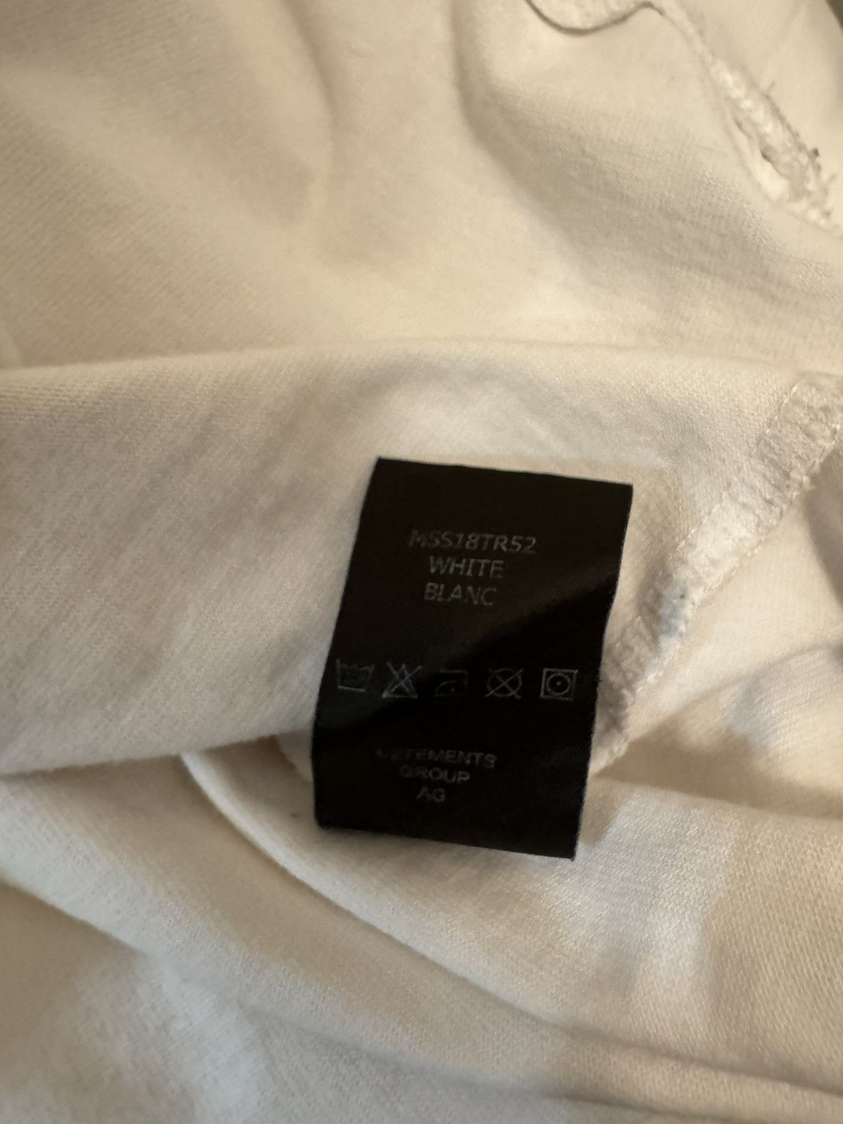 Vetements Vetements Yankee Sweater Size US S / EU 44-46 / 1 - 10 Thumbnail