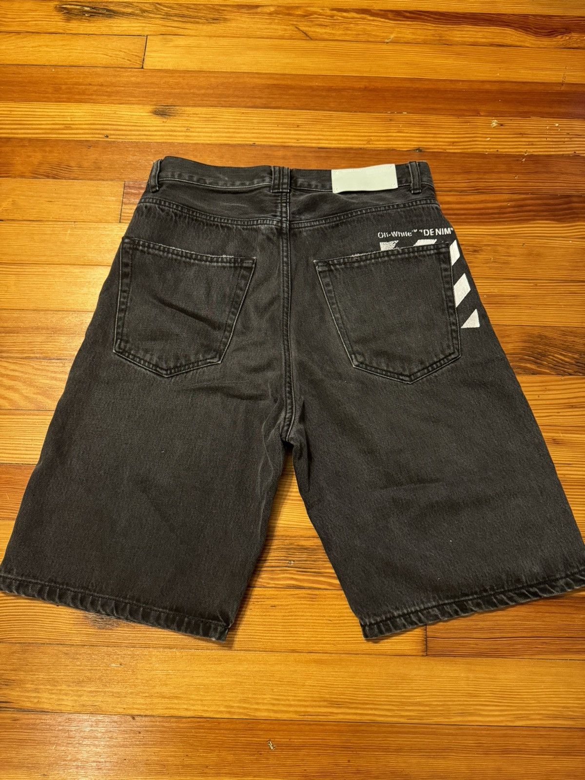 Off-White Off-White Jeans Shorts Size US 29 - 2 Thumbnail