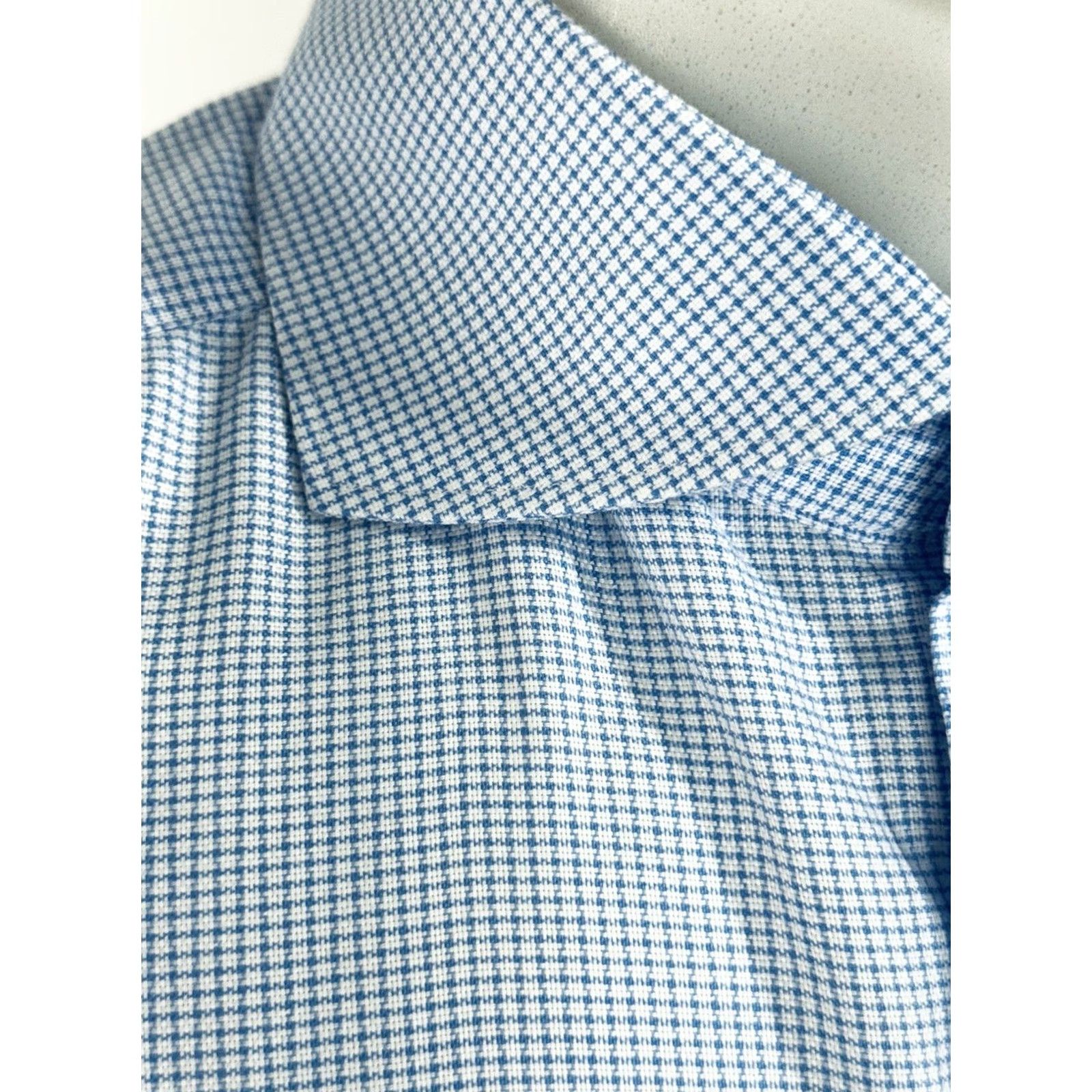 Suitsupply SUIT SUPPLY Plaid Check 16 / 41 Cotton Two Ply Shirt EXCELLENT Dress Shirt Men Blue White 100% Cotton Slim Fit? Size US L / EU 52-54 / 3 - 2 Thumbnail