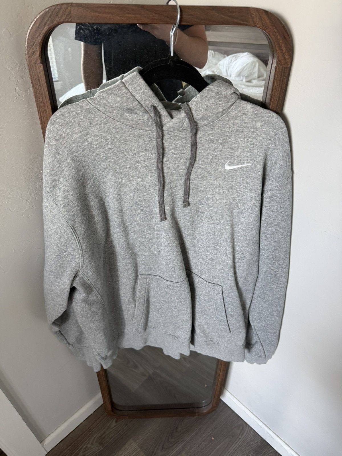 Nike Nike Mini Swoosh Hoodie Grey Size US XL / EU 56 / 4 - 1 Thumbnail