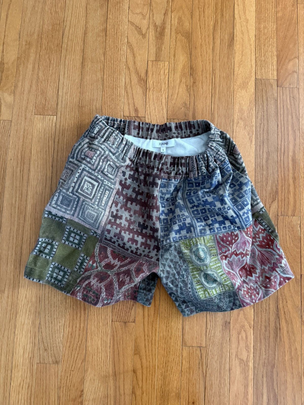 Other Found Tapestry Shorts Size US 30 / EU 46 - 1 Thumbnail