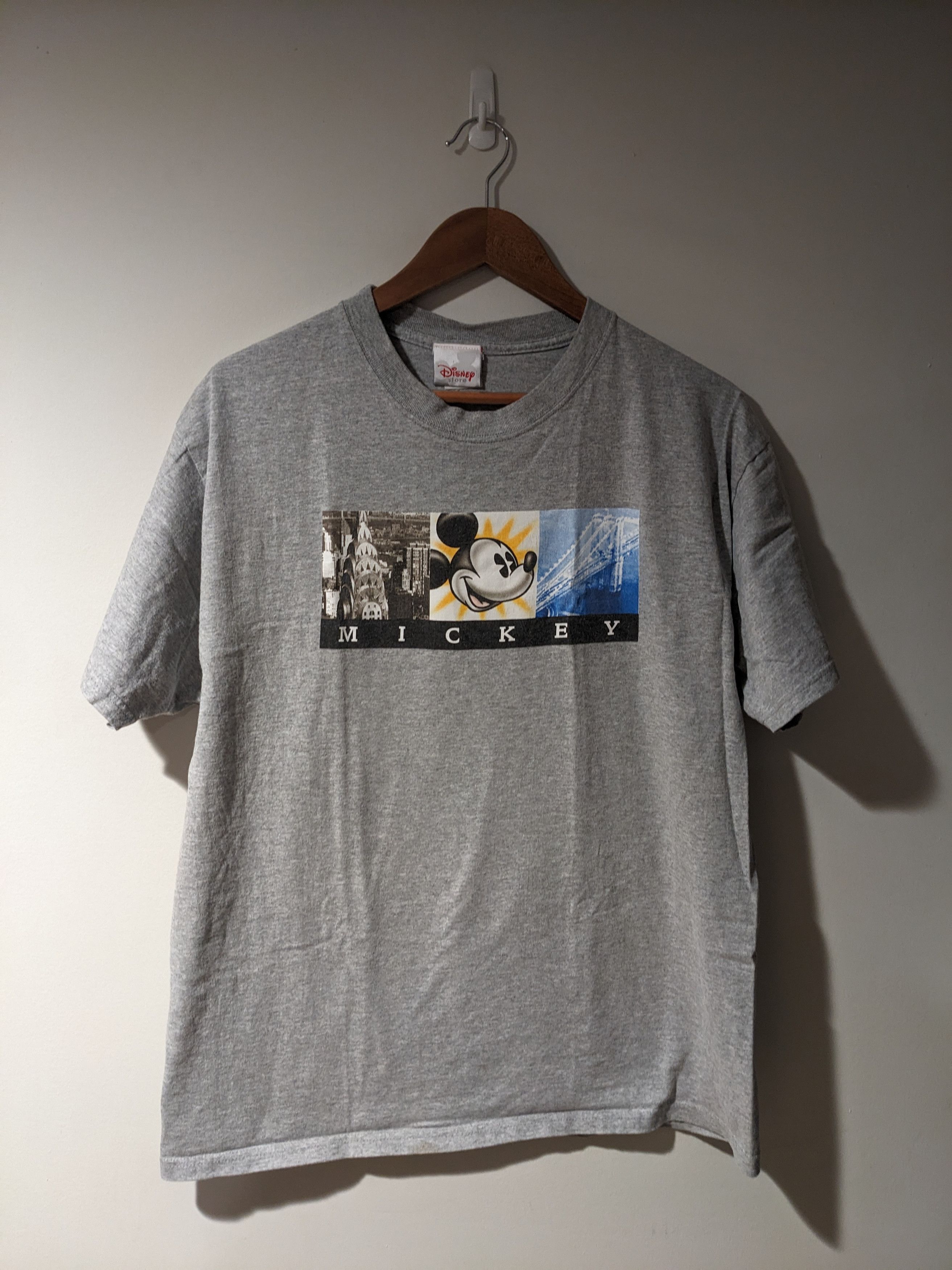 Disney × Vintage Vintage 90s Disney World New York Mickey Mouse Large T-Shirt Size US L / EU 52-54 / 3 - 1 Thumbnail