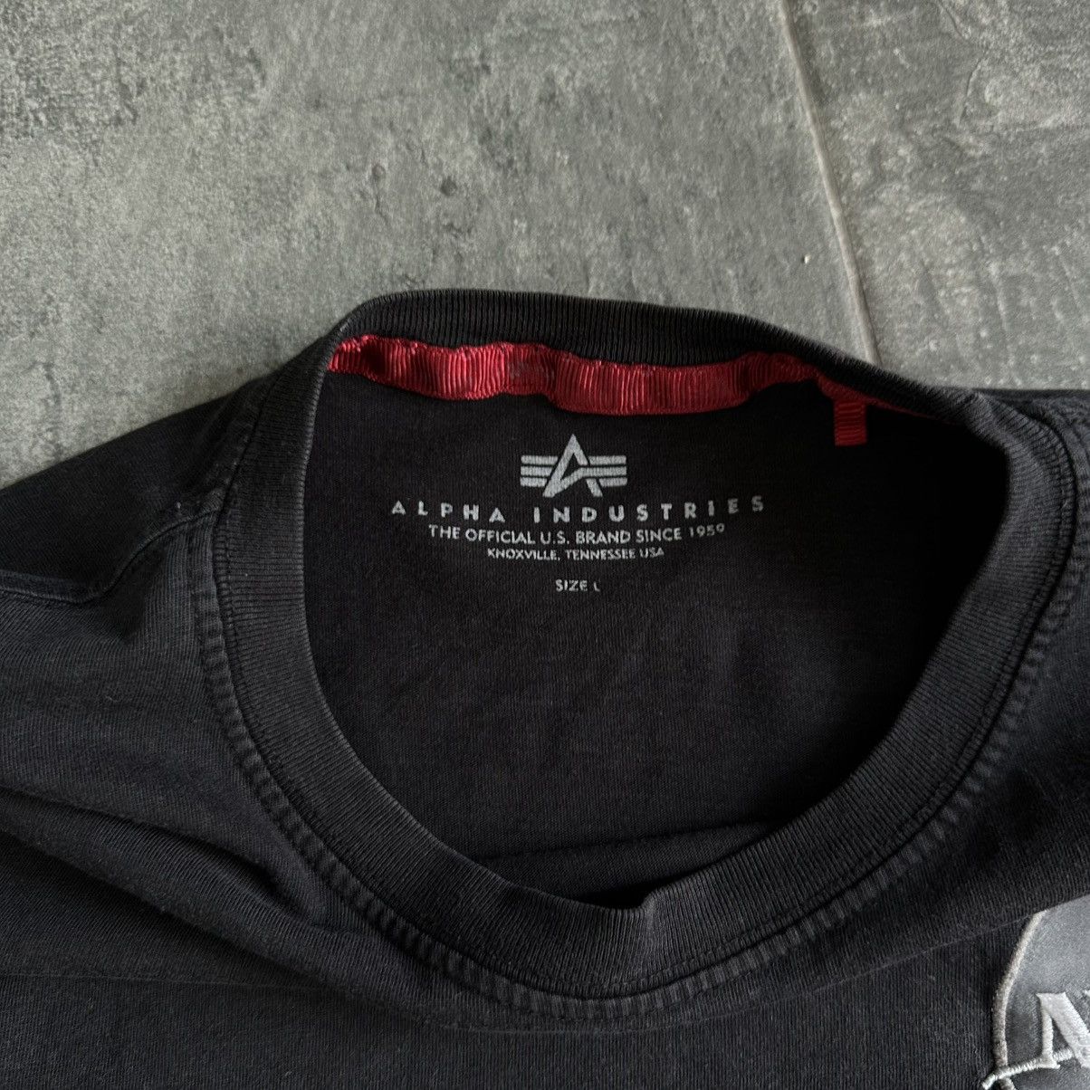 Alpha Industries × Vintage Vintage Alpha Industries T-shirts Trashed NASA Big Logo Y2K Size US L / EU 52-54 / 3 - 8 Thumbnail