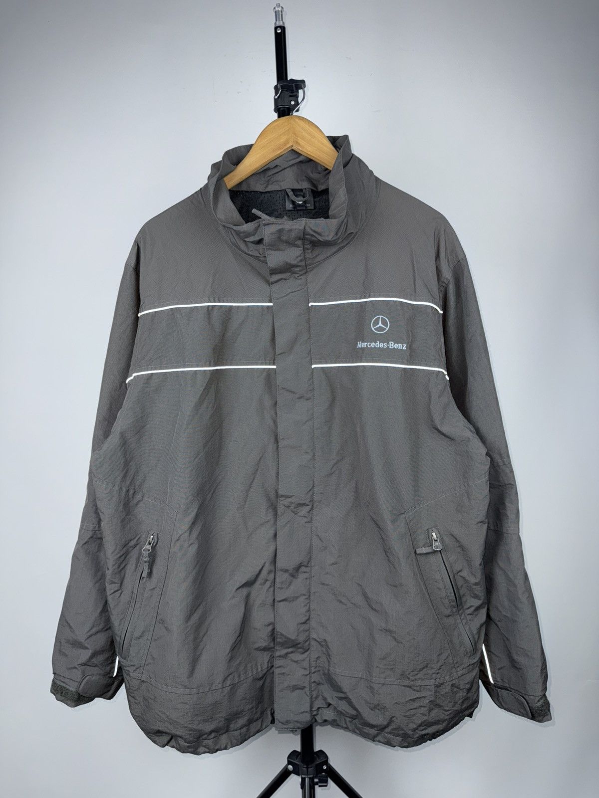 Mercedes-Benz 00s Racing Mercedes Benz Jacket Grey L Y2K Windbreaker Tech Size US L / EU 52-54 / 3 - 1 Thumbnail