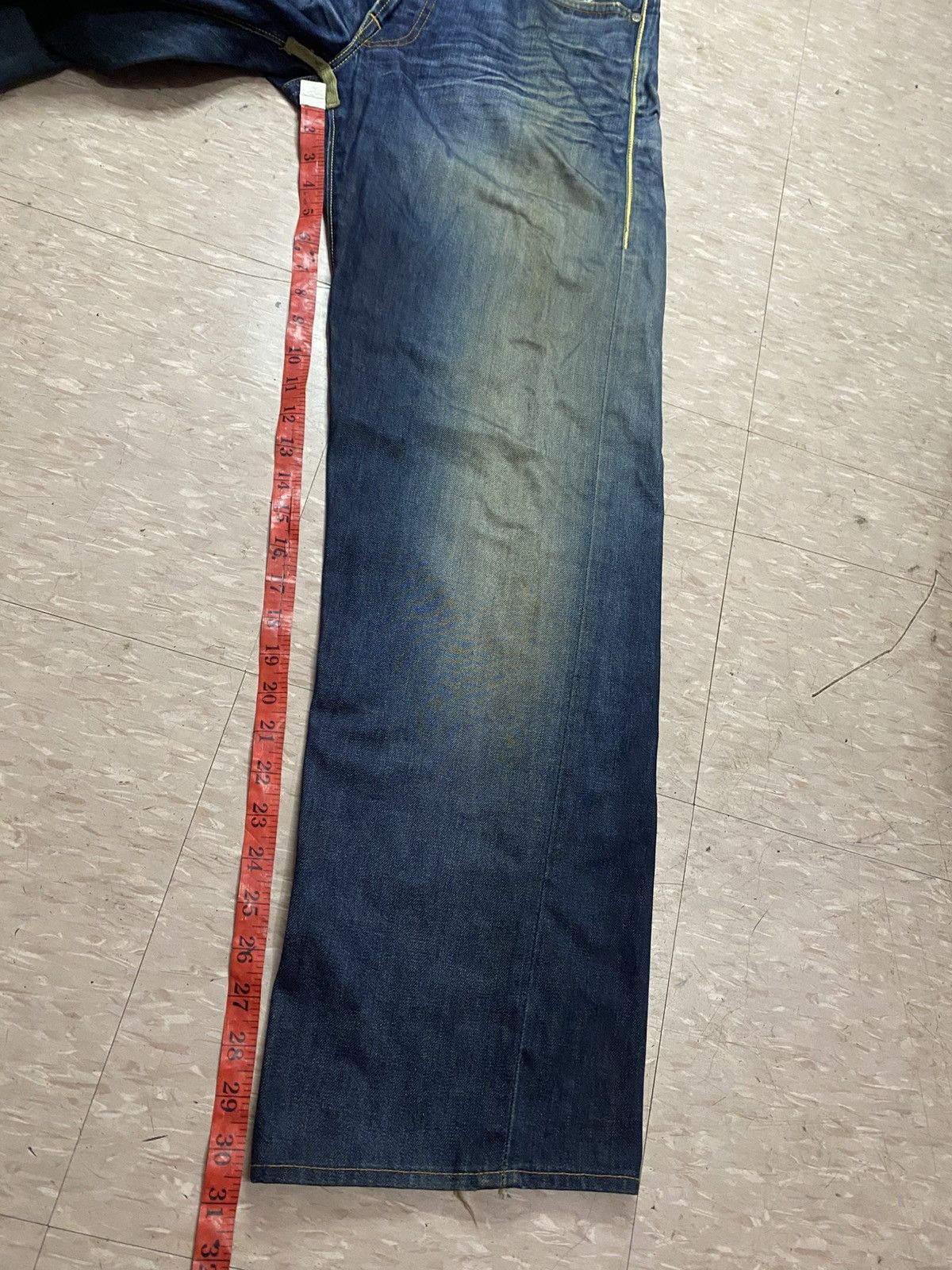 Hollywood Trading Company HTC hollywood trading company distressed jeans Size US 35 - 23 Thumbnail