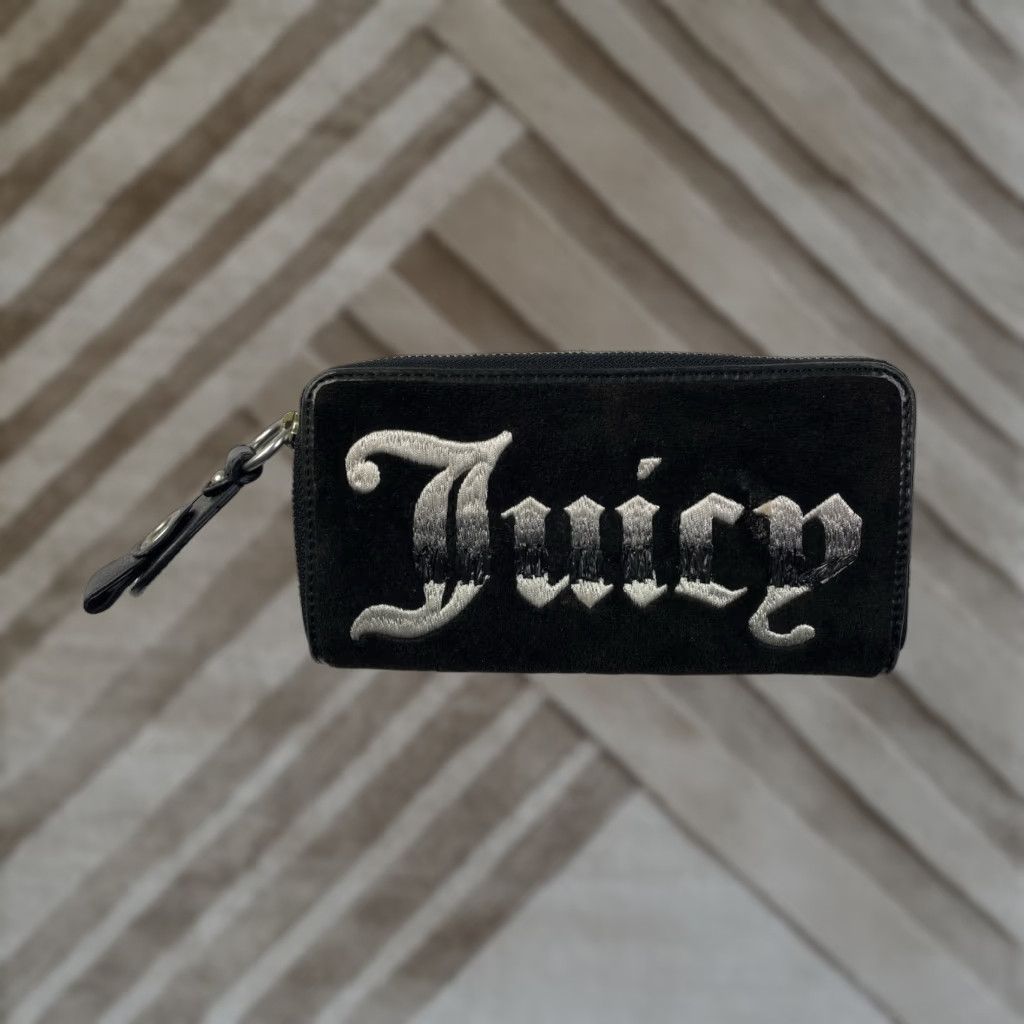 Juicy Couture VINTAGE Juicy Couture Wallet Zip Around Black Velour Embroidered Juicy Logo Zipper Credit Card Women Large L 4” x 8” Size ONE SIZE - 1 Thumbnail