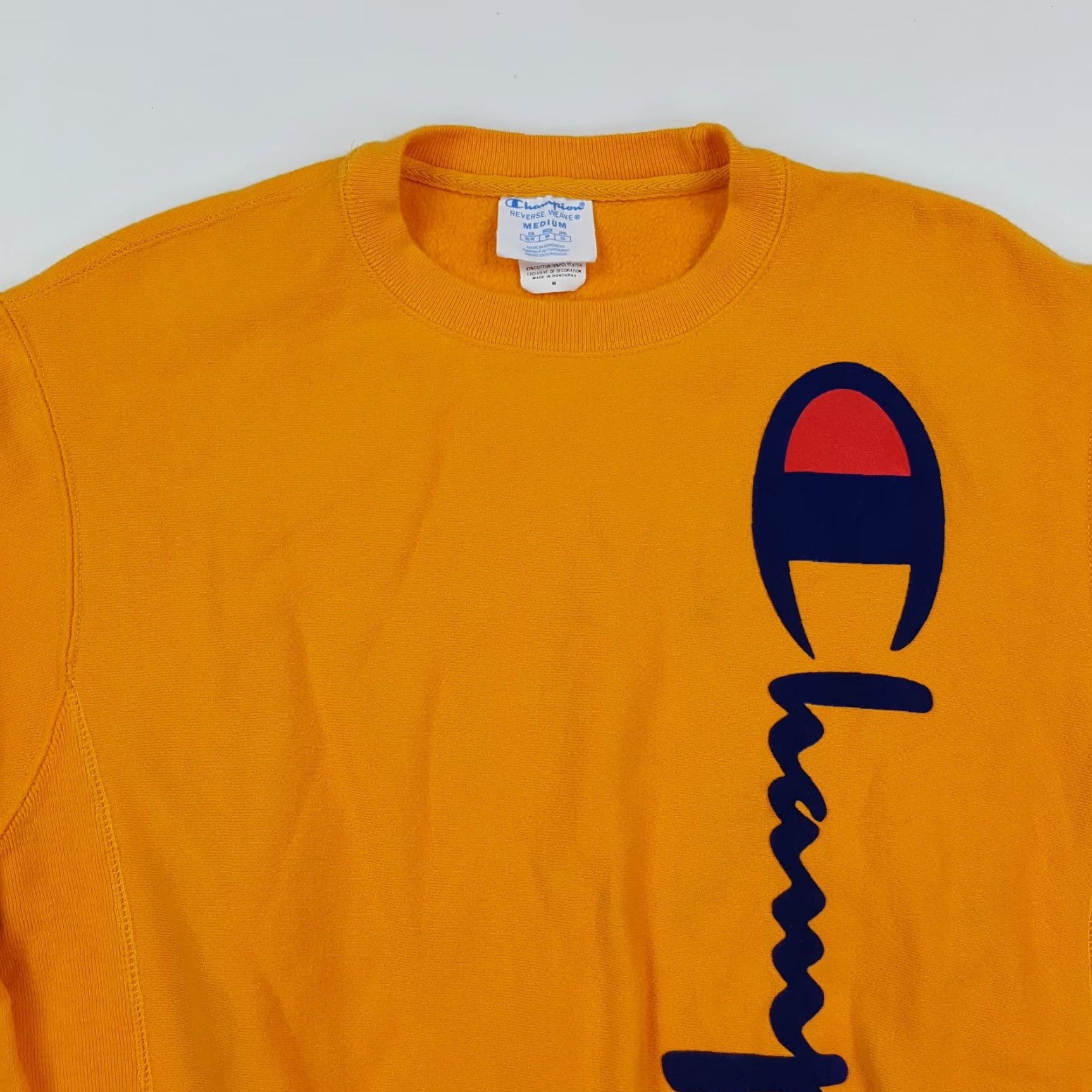Champion VINTAGE Champion Reverse Weave Yellow Men's M Spell Out Crewneck Retro Sweatshirt Size US M / EU 48-50 / 2 - 2 Thumbnail