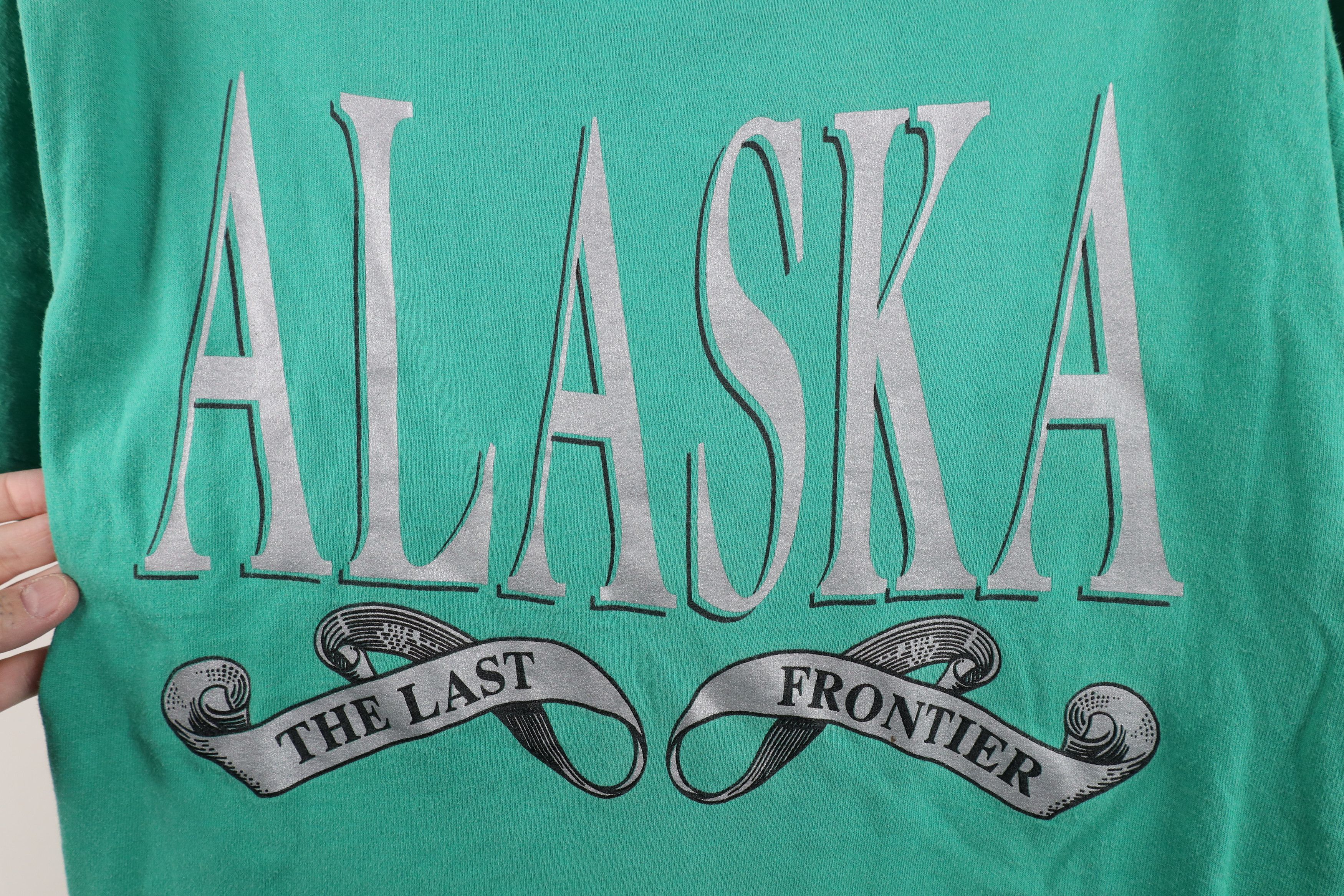 Vintage Vintage 90s Streetwear Alaska The Last Frontier T-Shirt USA Size US L / EU 52-54 / 3 - 4 Thumbnail