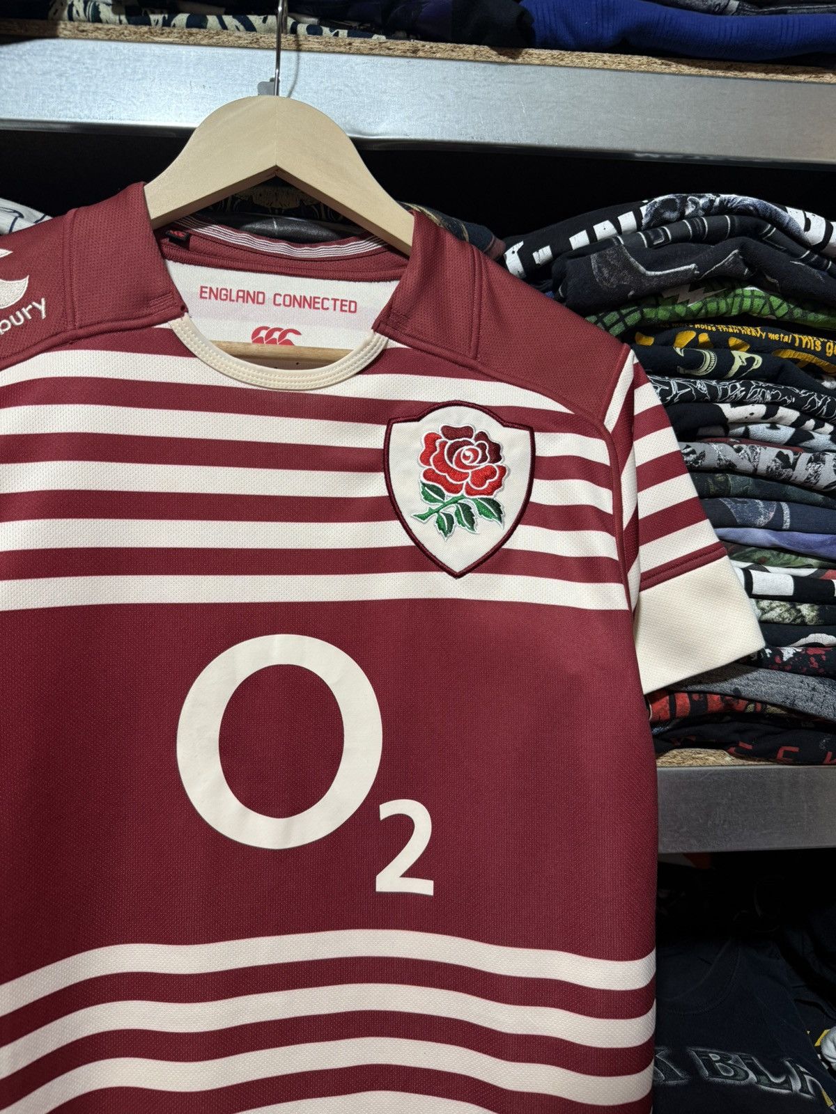 Vintage Canterbury England Rugby 2013 2014 Away Jersey Red Stripe Size US S / EU 44-46 / 1 - 3 Thumbnail