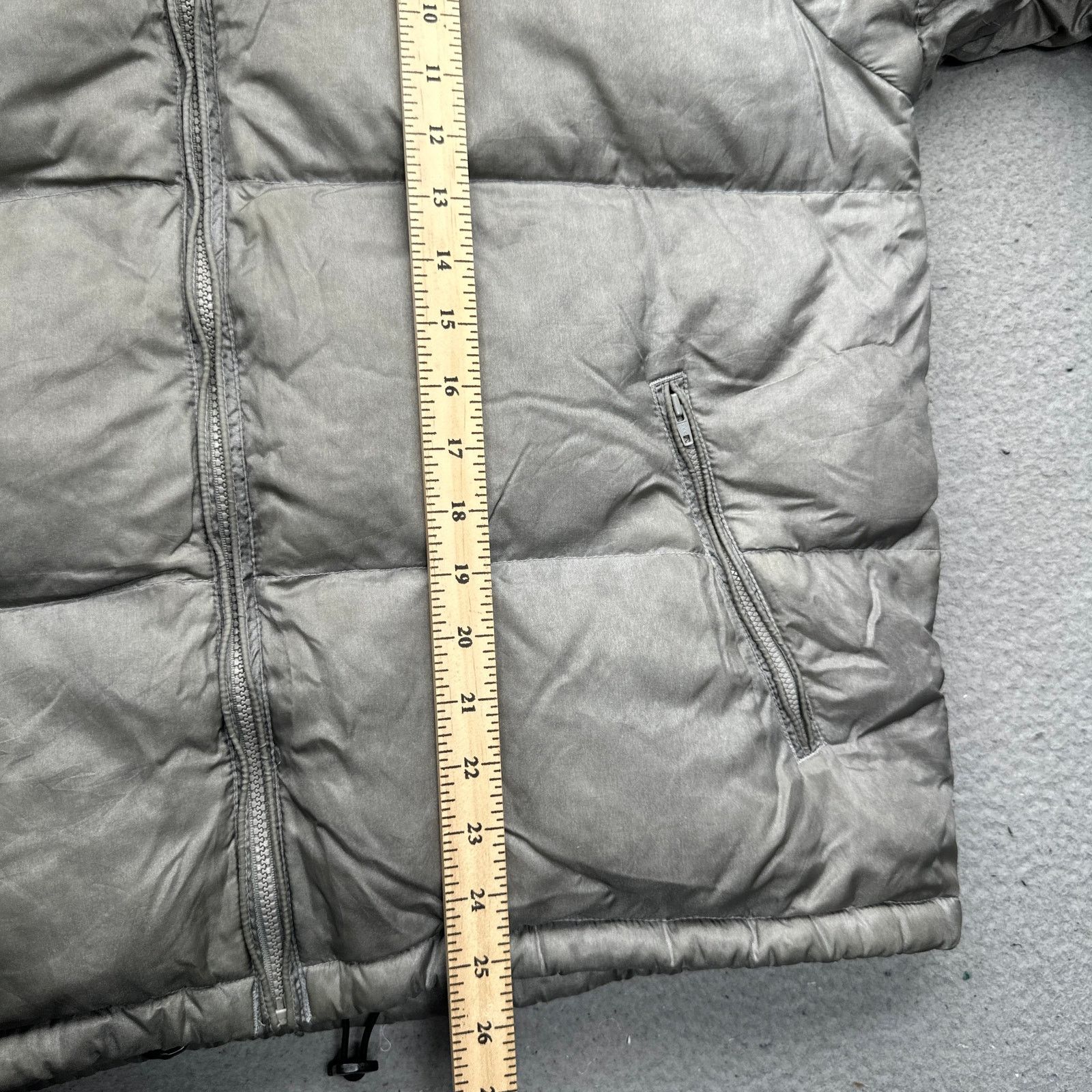 Calvin Klein Vintage Calvin Klein Down Puffer Jacket Gray XL STAINED Size US XL / EU 56 / 4 - 12 Thumbnail