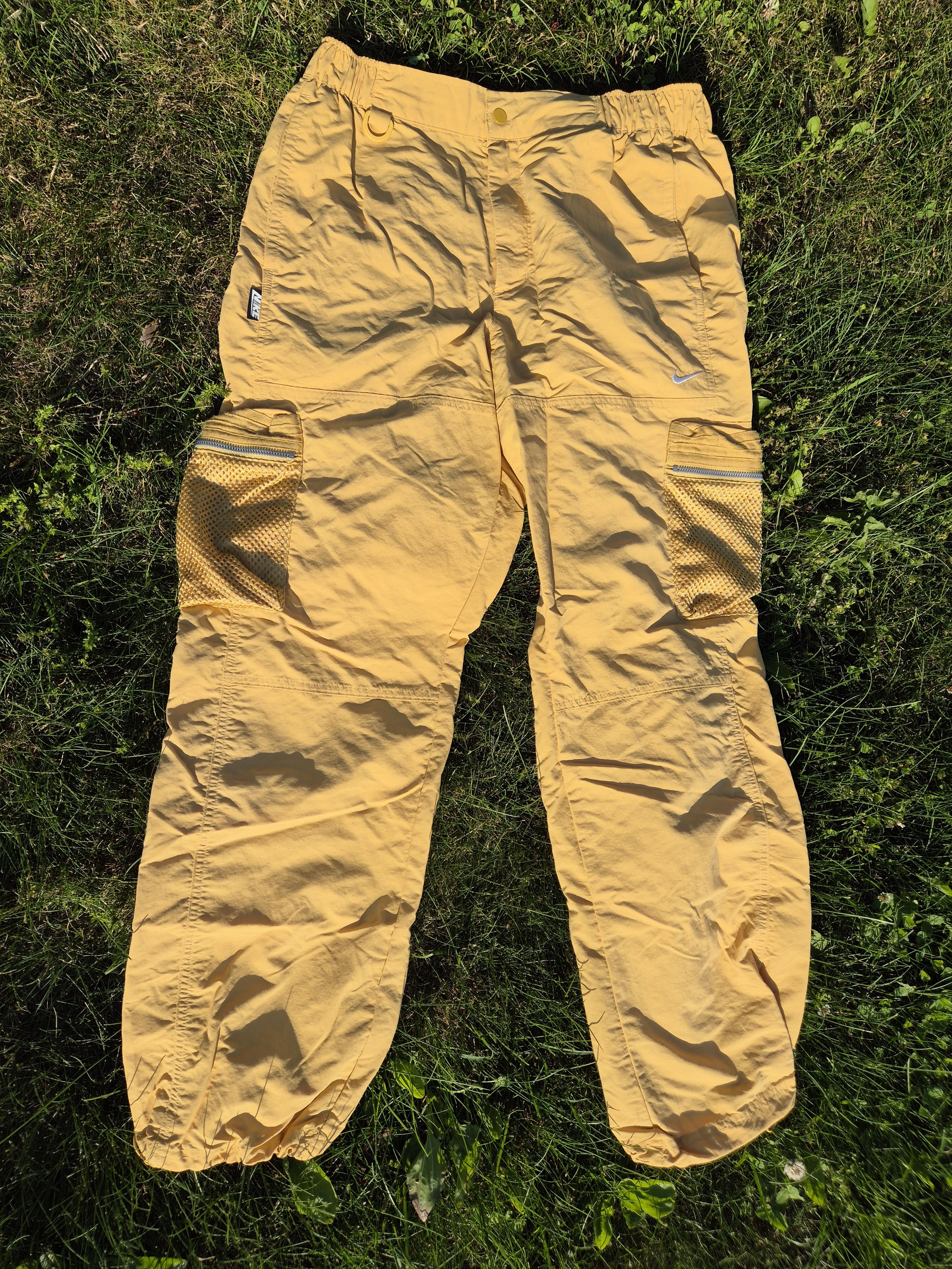Nike Nike Men's Premium Basketball Cargo Pants Sample Size US 32 / EU 48 - 1 Thumbnail