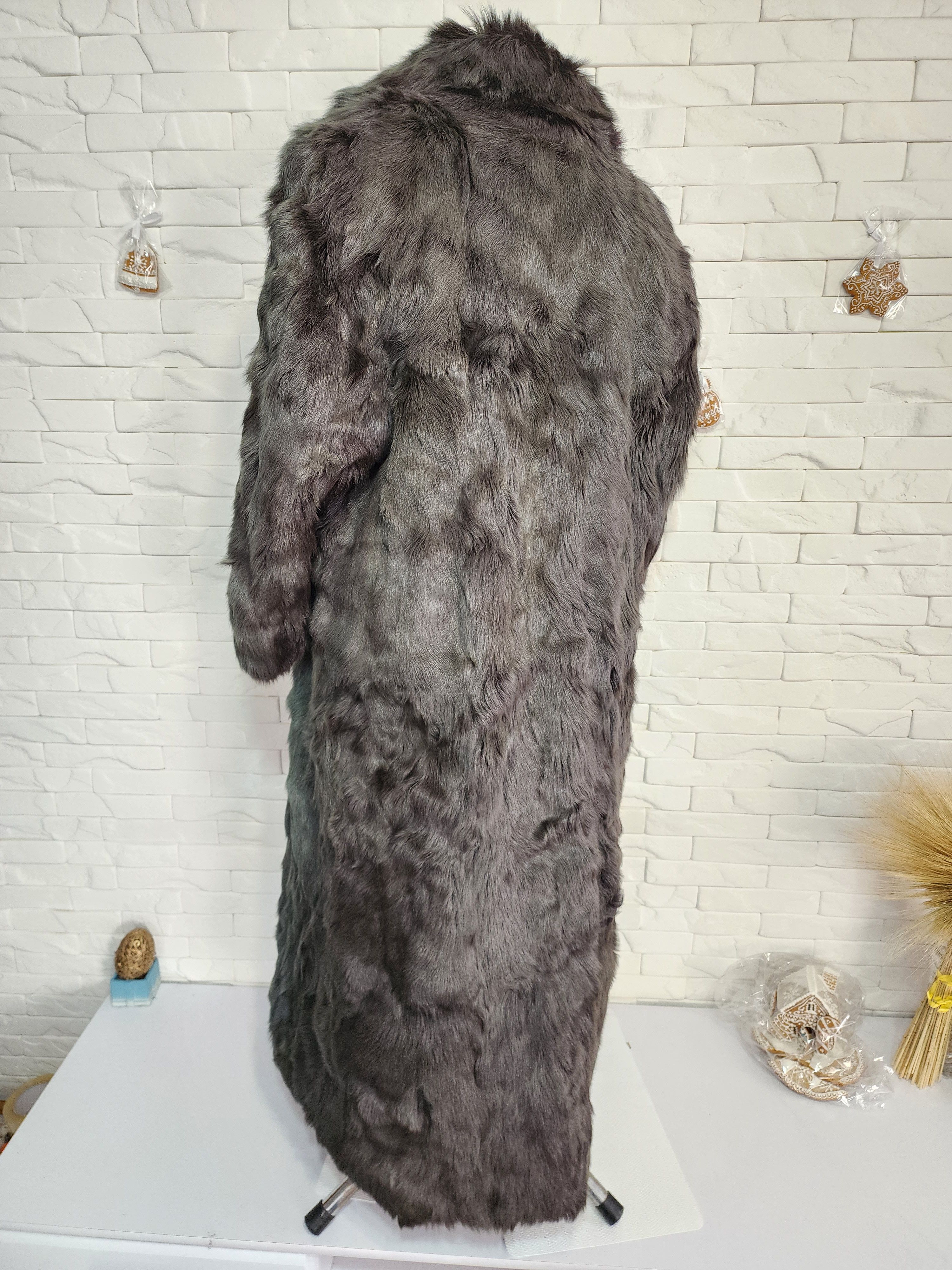 Furla Green Genuine Fur Coat: Women's Winter Coat Size XL / US 12-14 / IT 48-50 - 6 Thumbnail