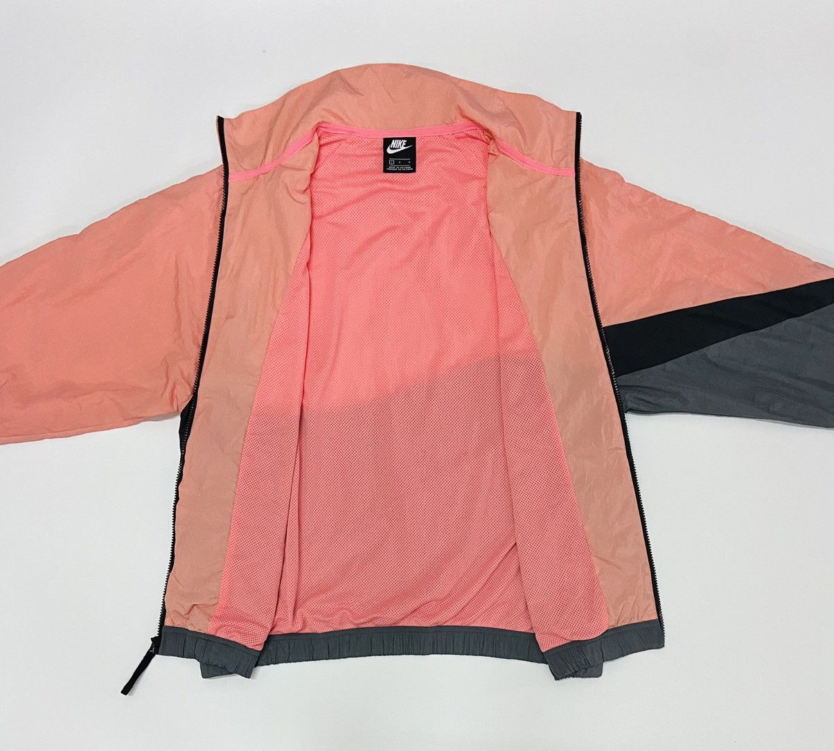 Nike NIKE BIG SWOOSH JACKET Size US L / EU 52-54 / 3 - 13 Thumbnail