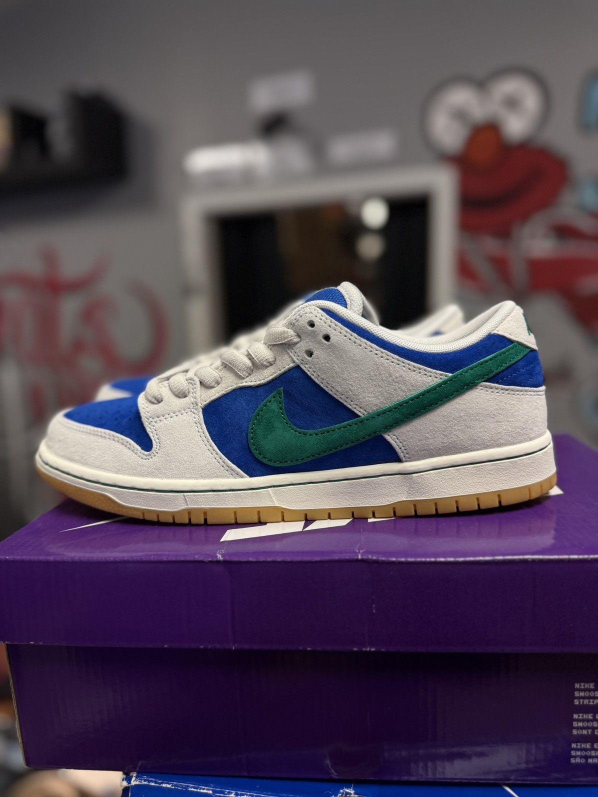 Nike Nike SB Low Hyper Royal Malachite Size 10.5 (NEW) Size US 10.5 / EU 43-44 - 2 Thumbnail