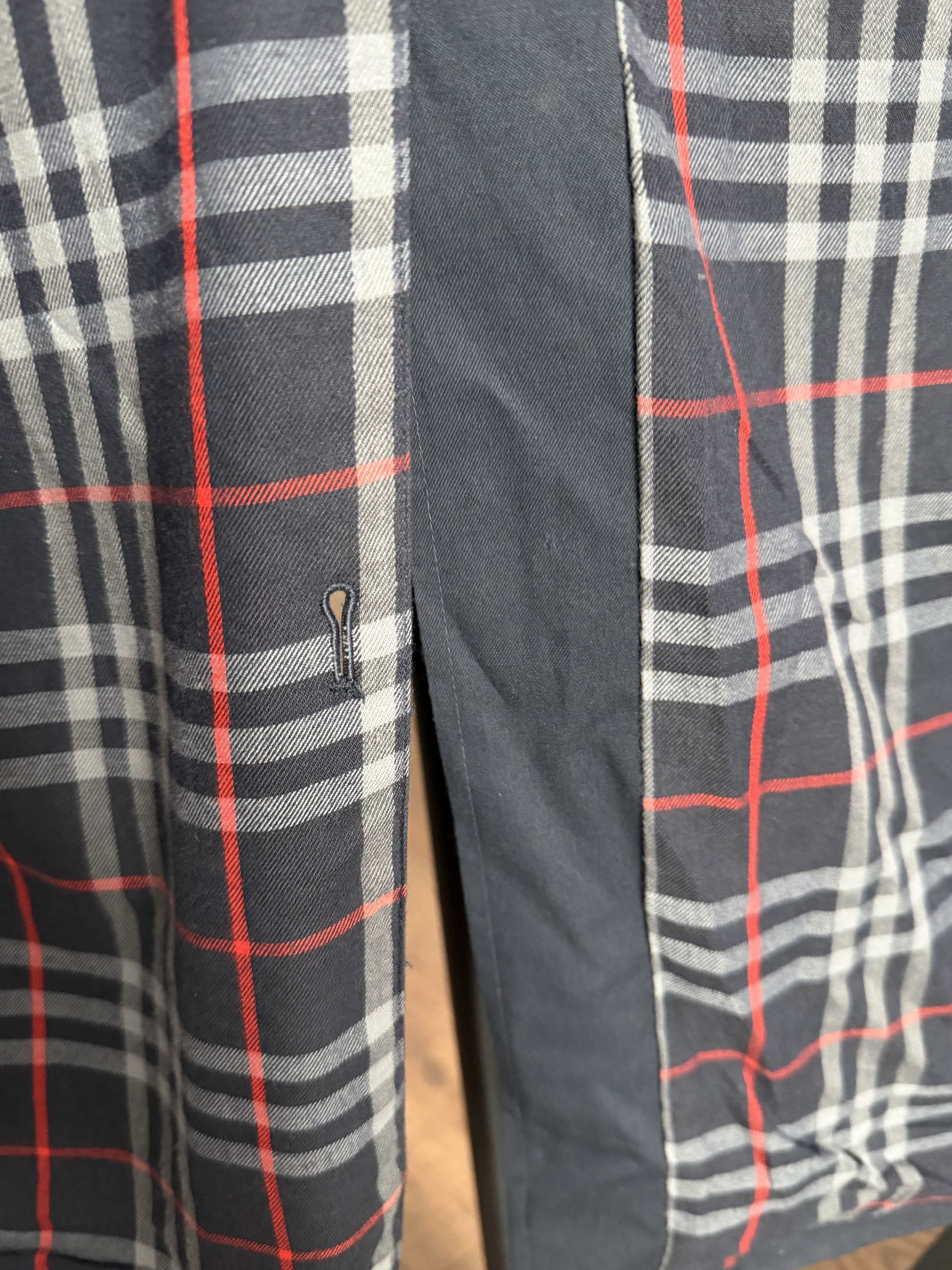 Burberry Vintage BURBERRYS London Long Coat Made In England Navy Size US XL / EU 56 / 4 - 15 Thumbnail