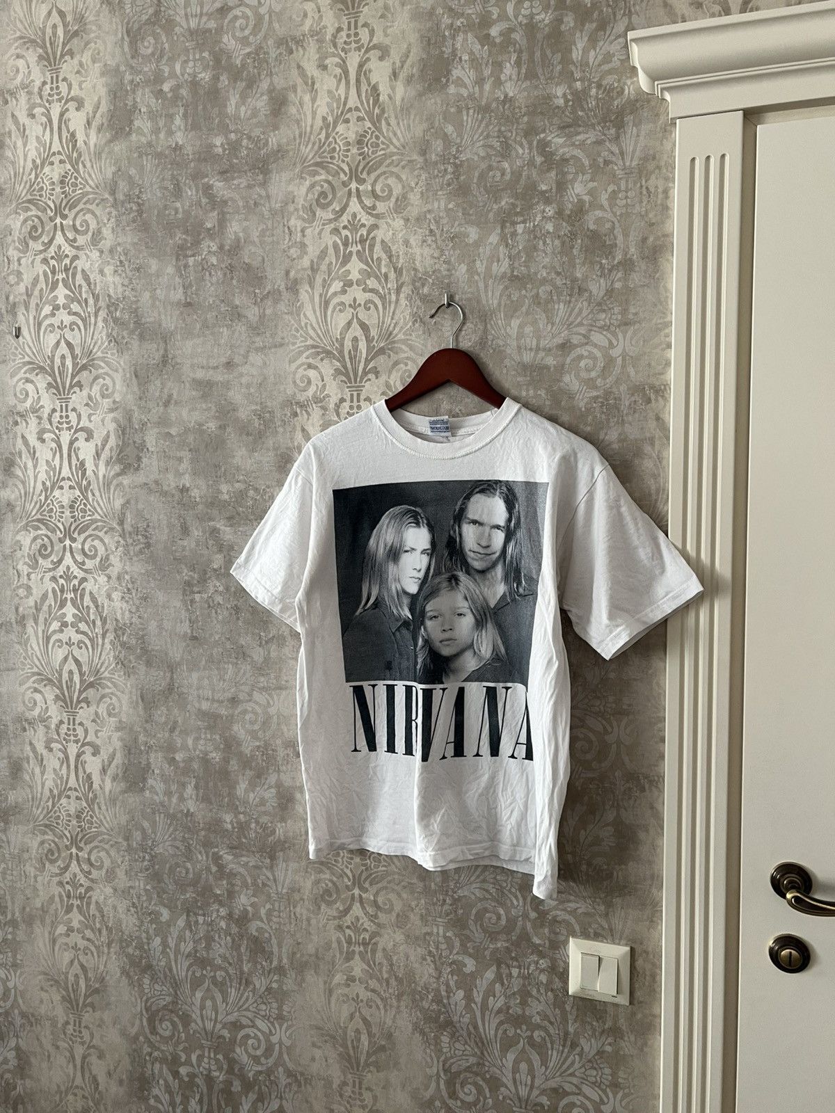 Nirvana Vintage Nirvana Band Tee T-Shirt Size US L / EU 52-54 / 3 - 2 Thumbnail