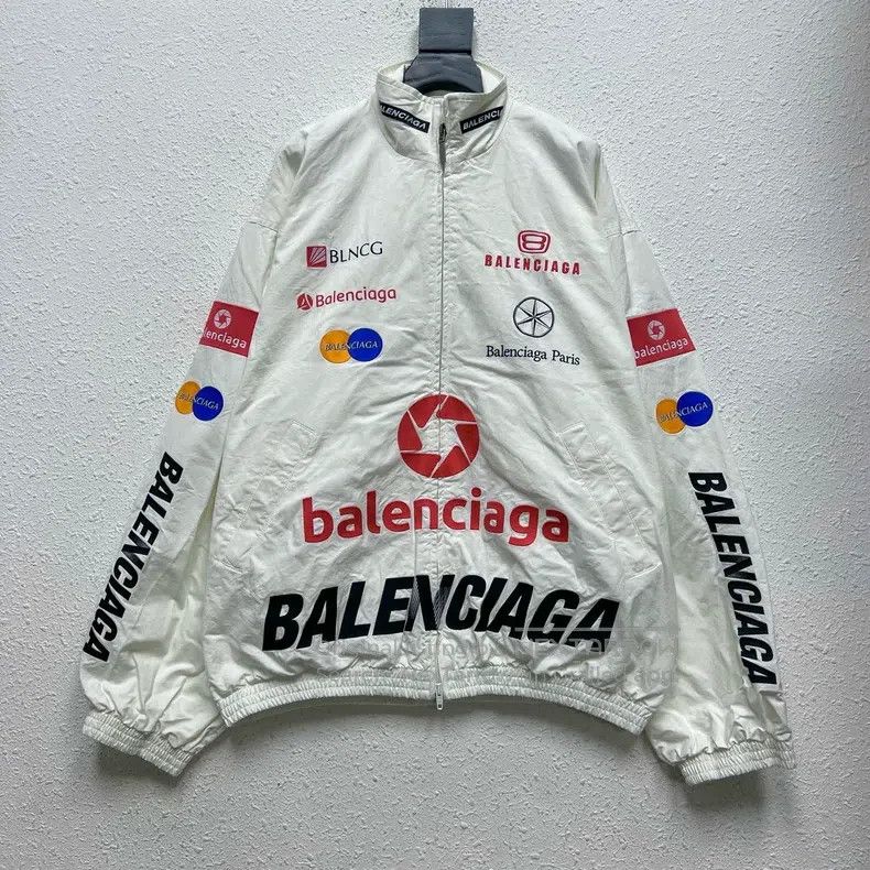 Balenciaga Balenciaga White racing logo embroidered zippered windbrea Size US S / EU 44-46 / 1 - 1 Thumbnail