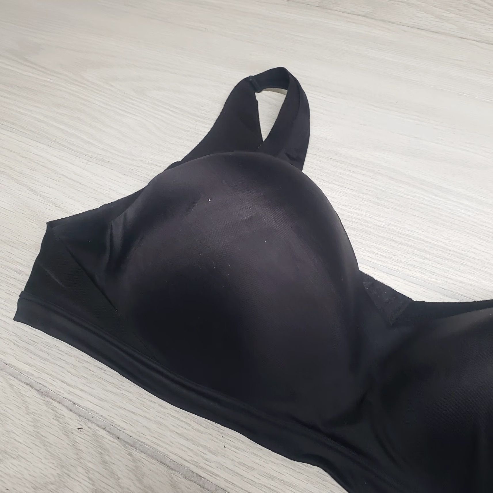 Vintage Warner's Bra 2XL Black Wireless Wide Strap T-Shirt Bra Womens Plus 2XL 32 Degrees Cool Vintage No Size ONE SIZE - 2 Thumbnail