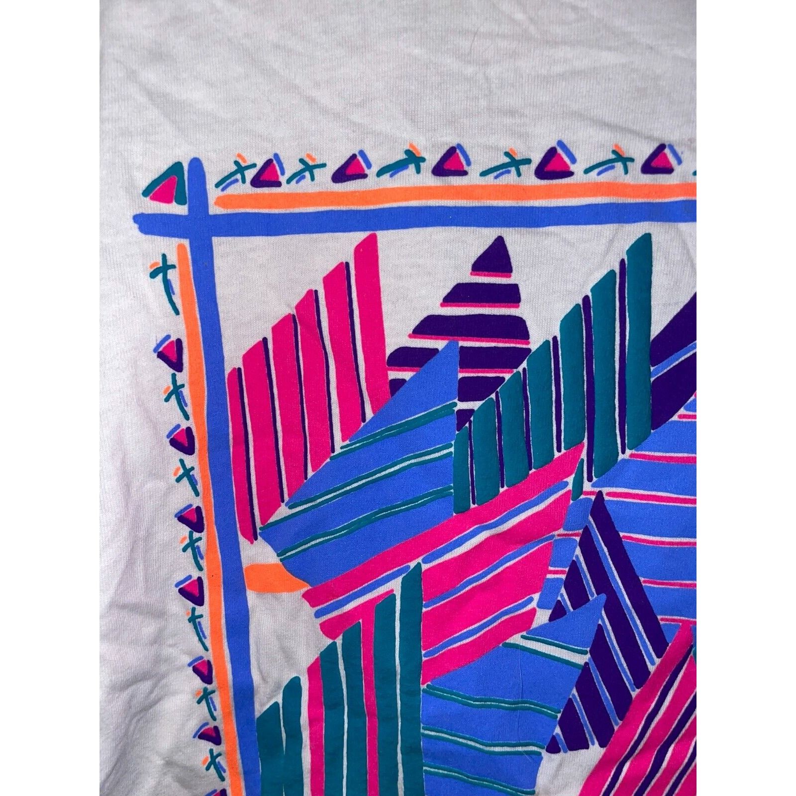 Vintage Vintage Maui Hawaii Eyecatcher Geometric Artwork White L Tee Size US L / EU 52-54 / 3 - 2 Thumbnail