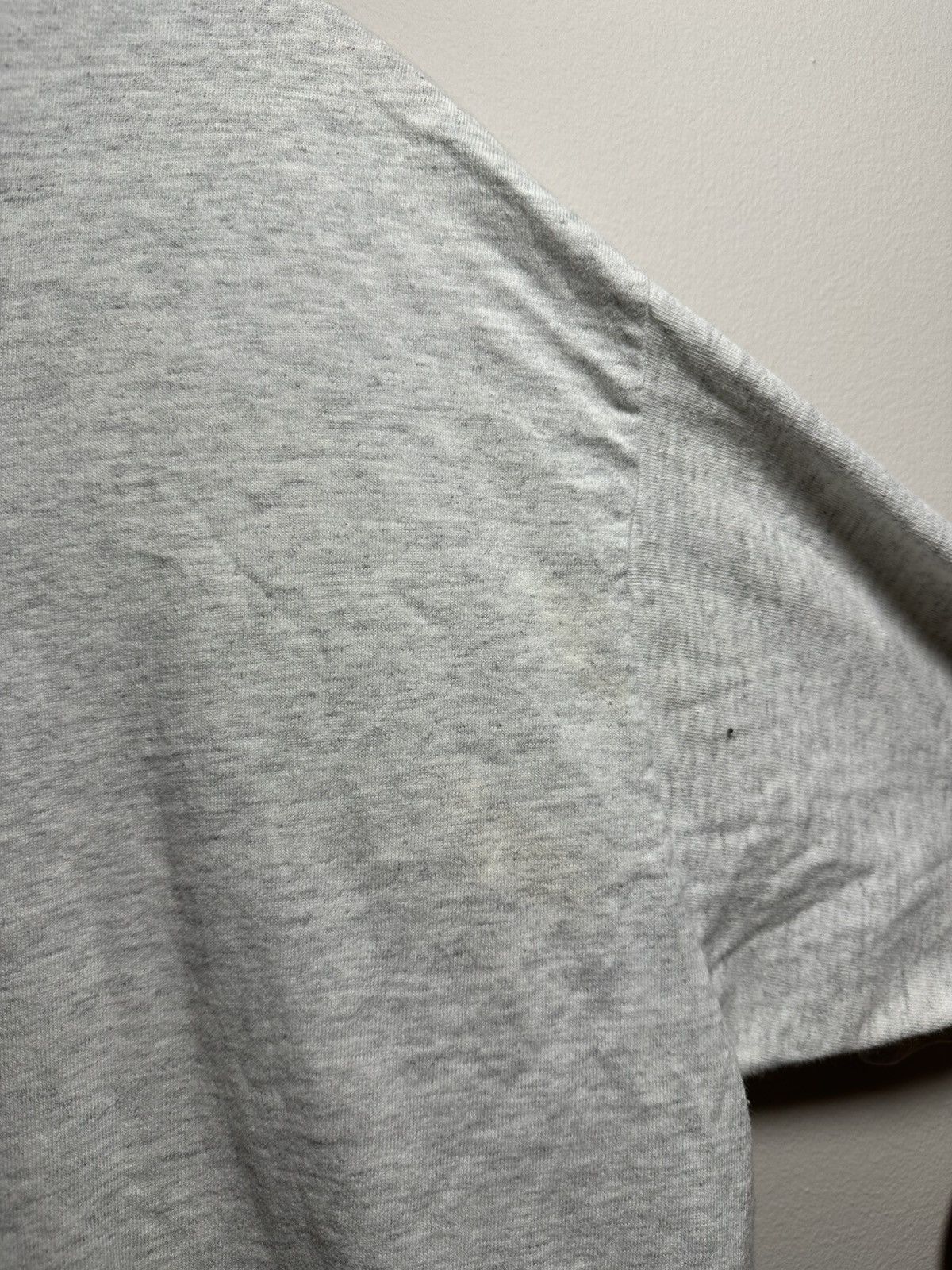 Logo 7 Vintage 1996 Grey Louisville Cardinals Basketball Tee Size US XL / EU 56 / 4 - 5 Thumbnail