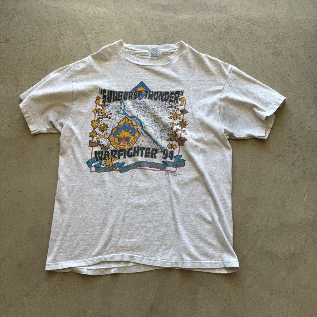 Hanes sun burst thunder vintage tee Size US L / EU 52-54 / 3 - 1 Thumbnail