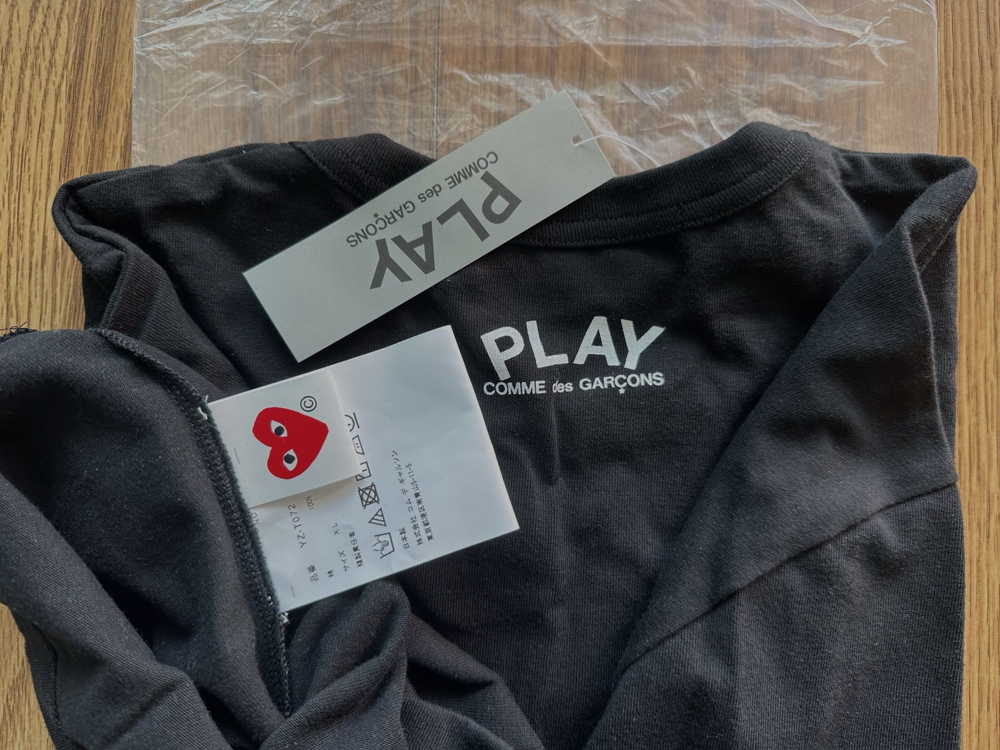 Comme des Garcons PLAY Graphic Heart Long-Sleeve Tee Size US XL / EU 56 / 4 - 4 Thumbnail