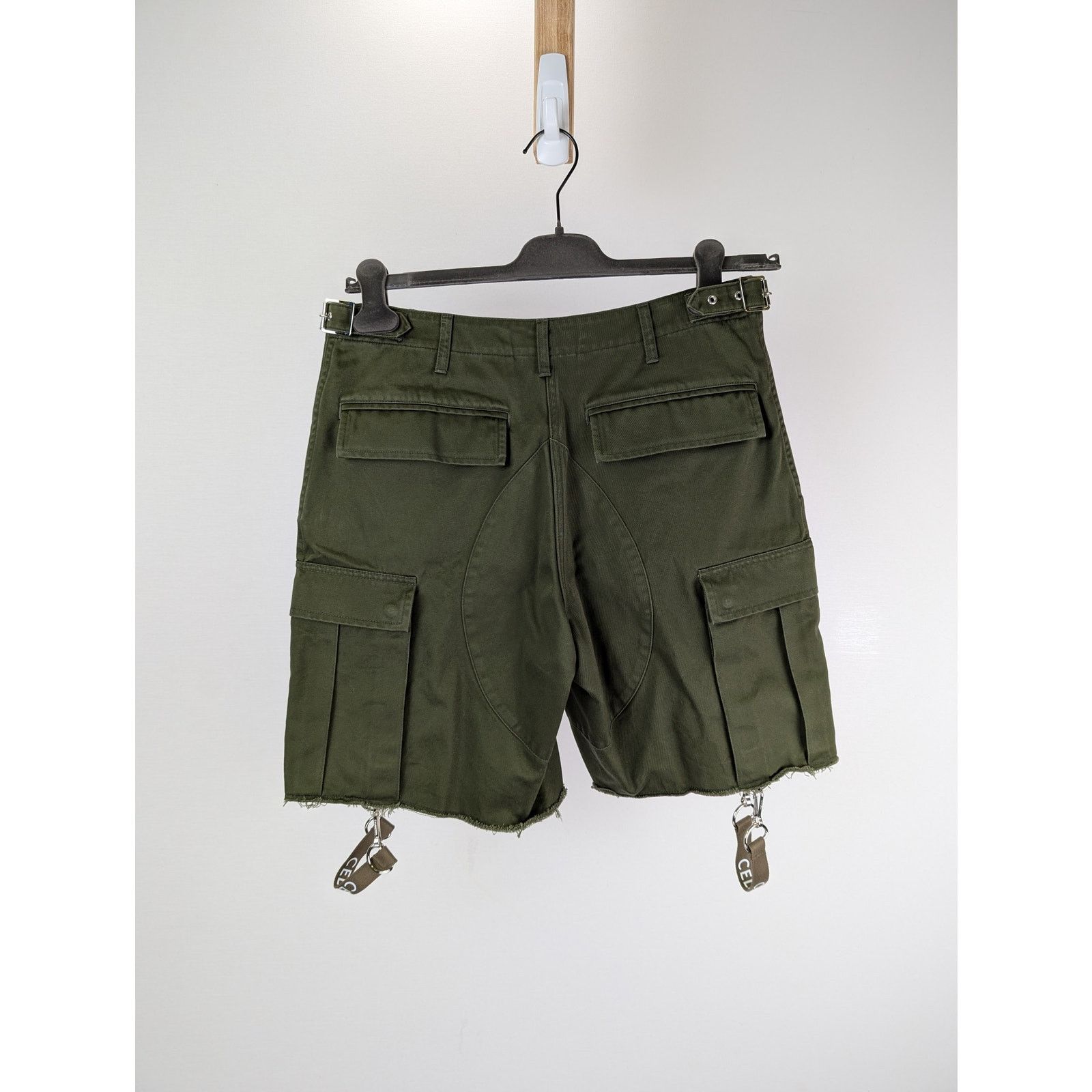 Celine o1rshd1 Short Sangles in Army Green Size US 32 / EU 48 - 10 Thumbnail