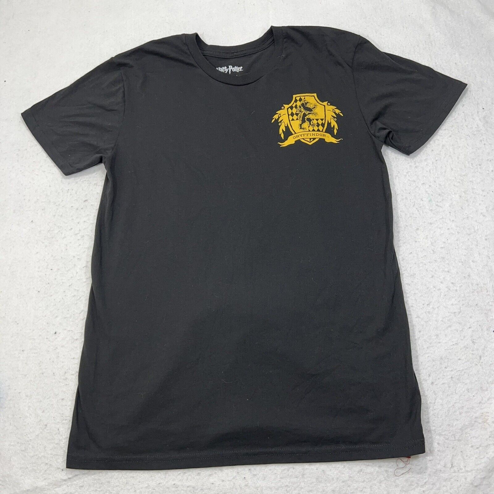 Universal Studios Harry Potter Gryffindor Logo Graphic T Shirt & Cape Size US M / EU 48-50 / 2 - 1 Thumbnail