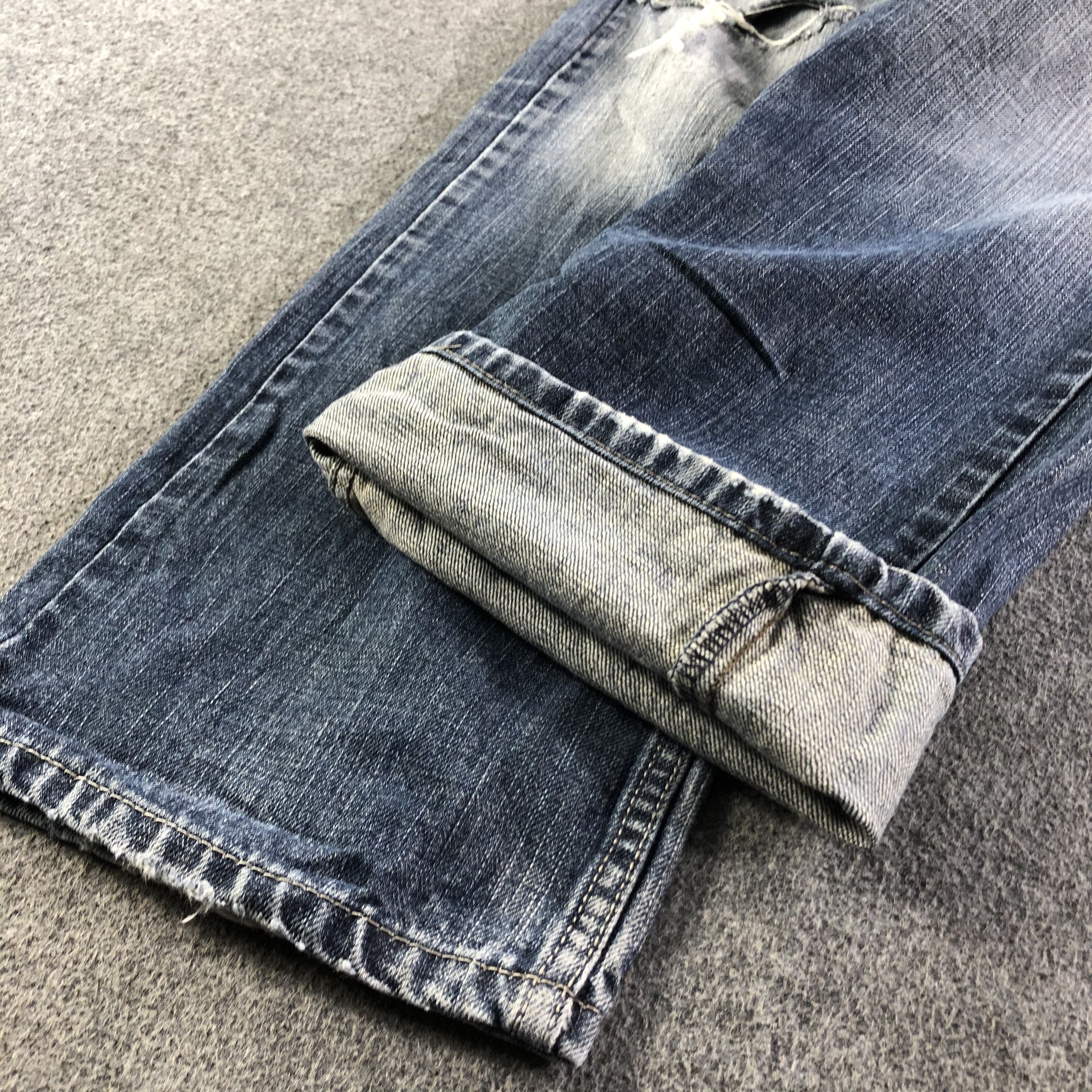 Levi's Vintage Levis 514 Jeans-J3194 Size US 33 - 7 Thumbnail