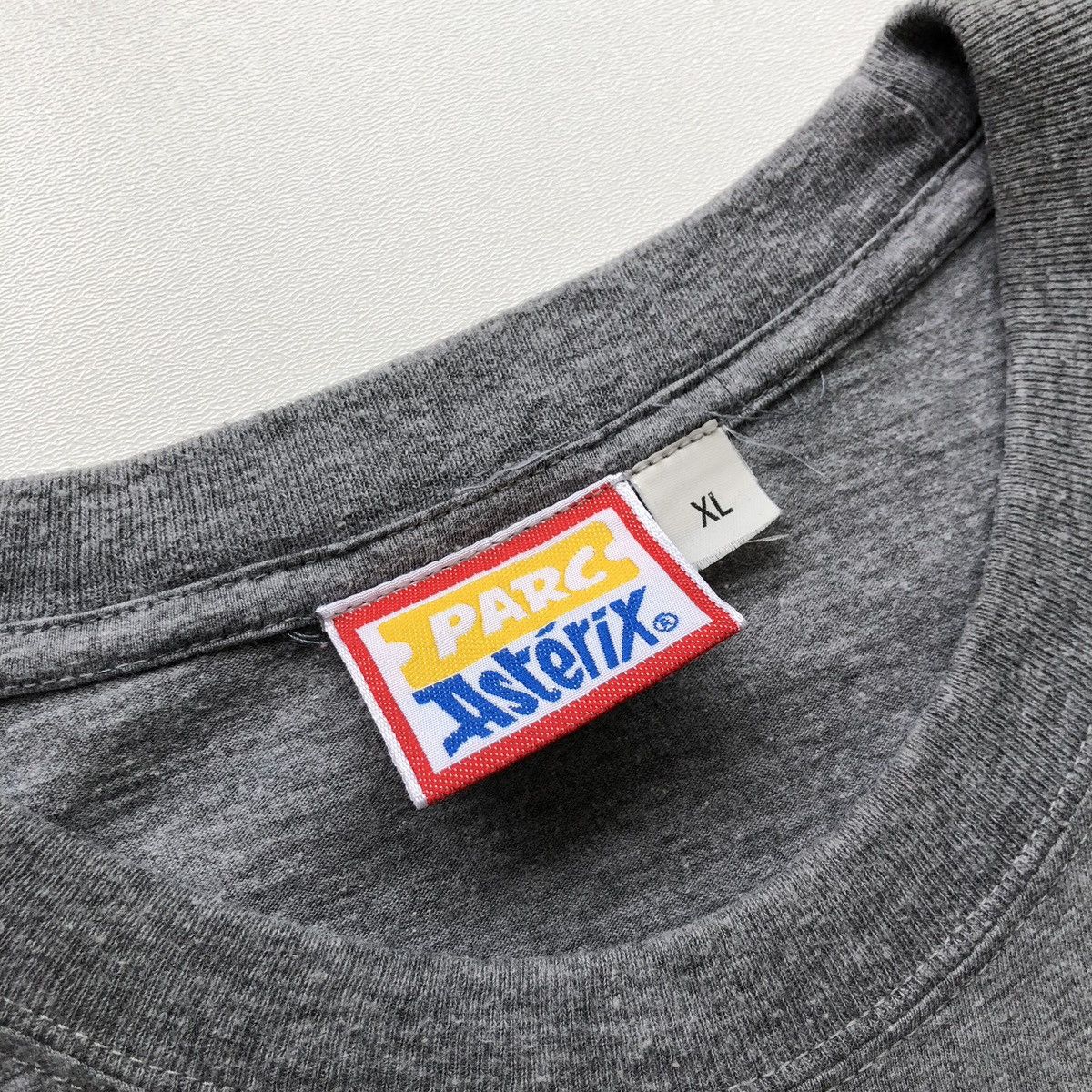 Vintage Park Asterix 1995 Dog Warf! Logo Vintage 90’s T-Shirt Grey Size US XL / EU 56 / 4 - 7 Thumbnail