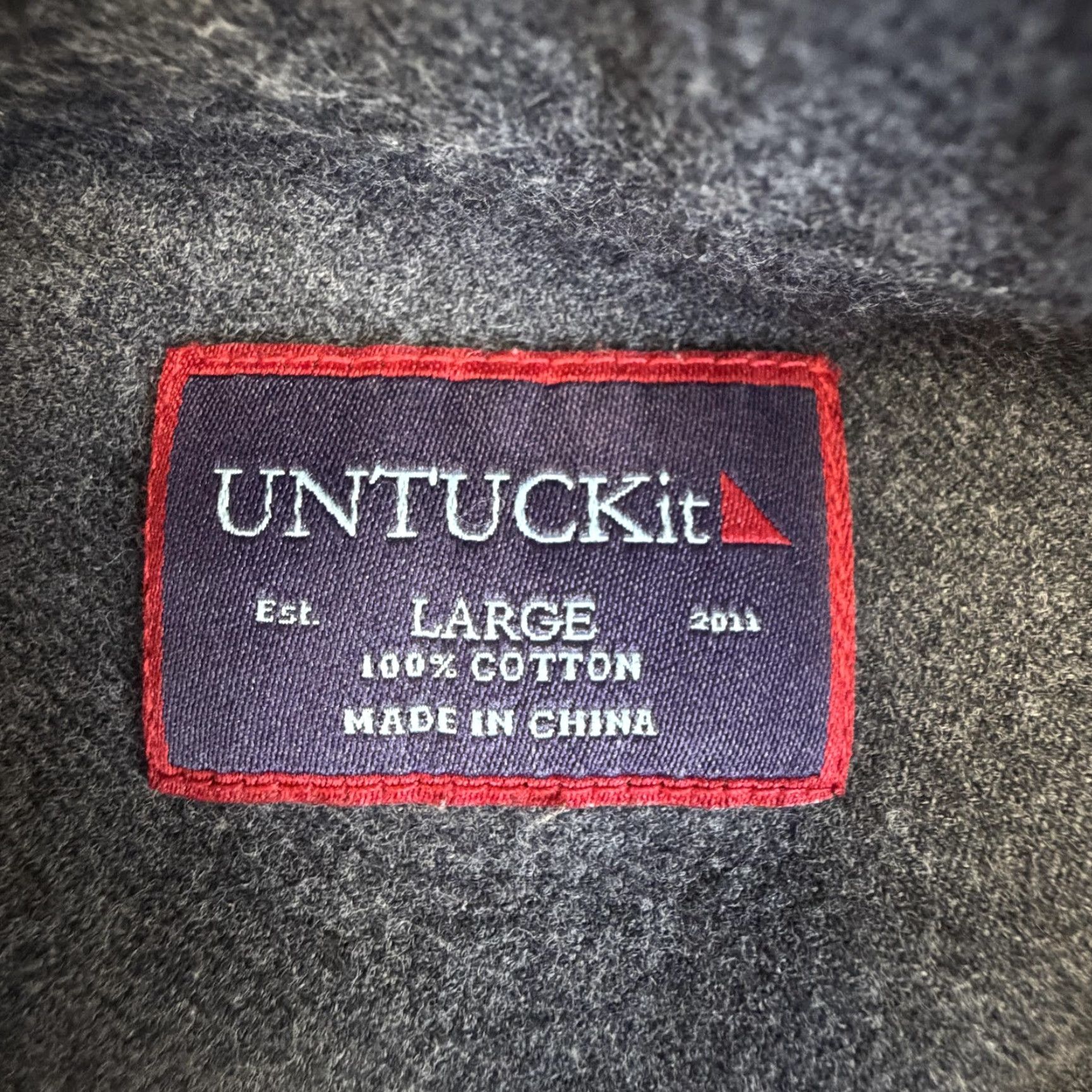 UNTUCKit UNTUCKit Shirt Mens Large Gray Flannel Button-Down Long Sleeve Untucked Fit Button Up Cotton Solid Casual, Business Men Large Gray UNTUCKit Shirt Size US L / EU 52-54 / 3 - 6 Thumbnail