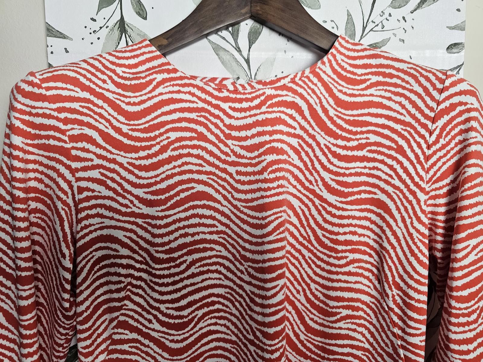 J.McLaughlin J. McLaughlin Dress White & Orange Womens Size M Zebra S Size M / US 6-8 / IT 42-44 - 1 Thumbnail