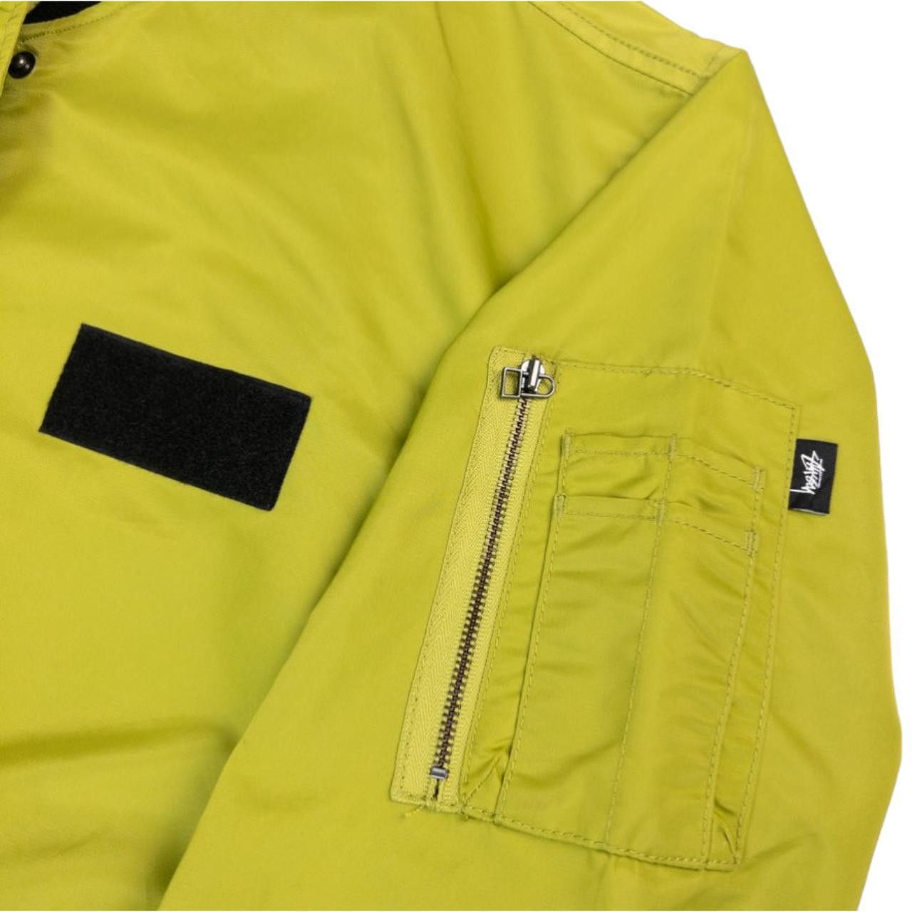 Stussy Vintage Stussy Waterproof Bomber Jacket Size L Size US L / EU 52-54 / 3 - 6 Thumbnail