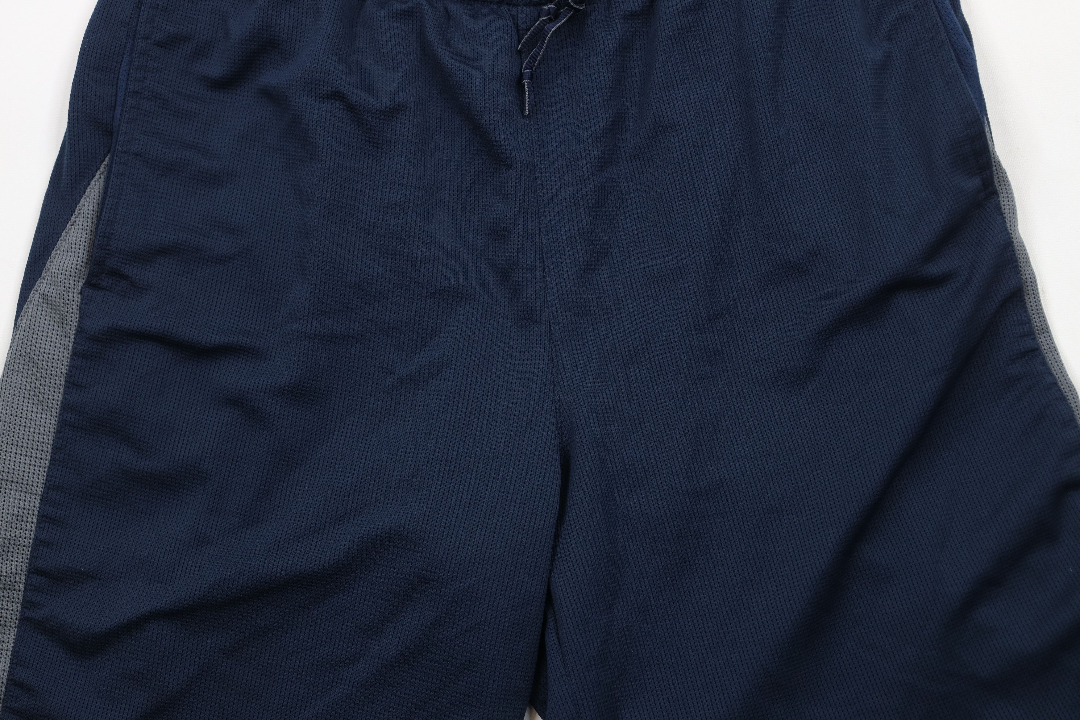 Nike × Vintage Vintage Nike Scott Mini Swoosh Thermal Knit Shorts Blue Size US 34 / EU 50 - 3 Thumbnail