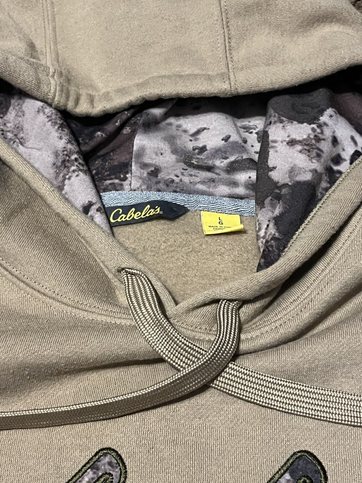 Cabelas Cabela's Camo Logo Hoodie Beige Large Size US L / EU 52-54 / 3 - 4 Thumbnail