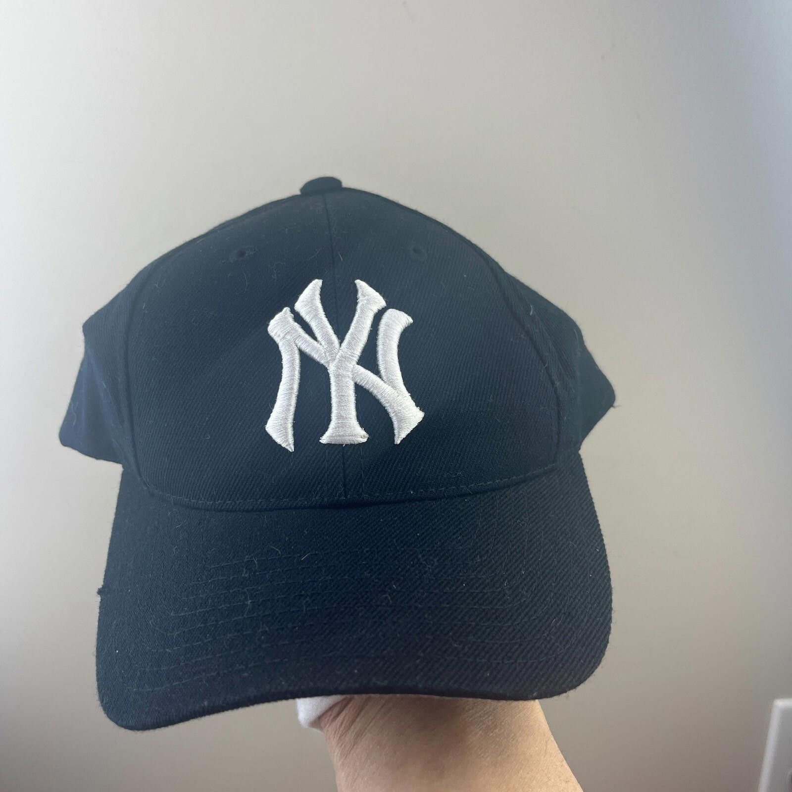 Puma Vintage 90s New York Yankees Snapback Hat Puma MLB Size ONE SIZE - 1 Thumbnail