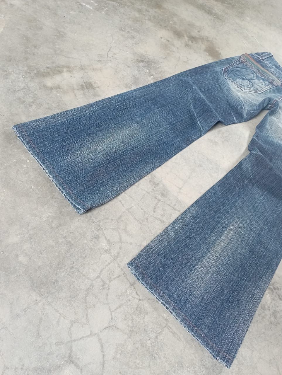 If Six Was Nine Super Flare Jeans Made In Japan Stone Wash ET BOITE Bootcut Size US 27 - 5 Thumbnail