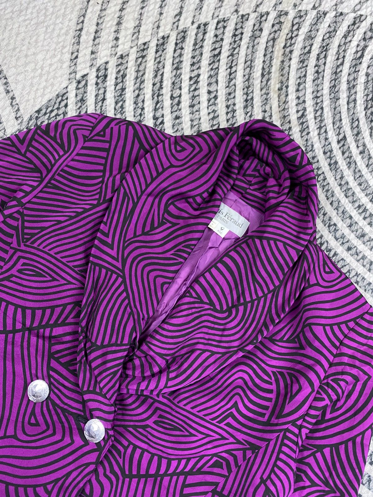 Louis Feraud Vintage Louis Feraud Double Button Cropped Style Blouse Size S / US 4 / IT 40 - 6 Thumbnail