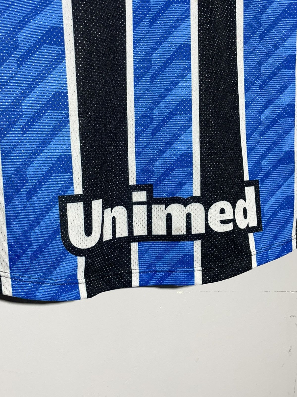 Umbro Gremio Umbro 2020 Home Y2k Streetwear Football Shirt Size US S / EU 44-46 / 1 - 11 Thumbnail