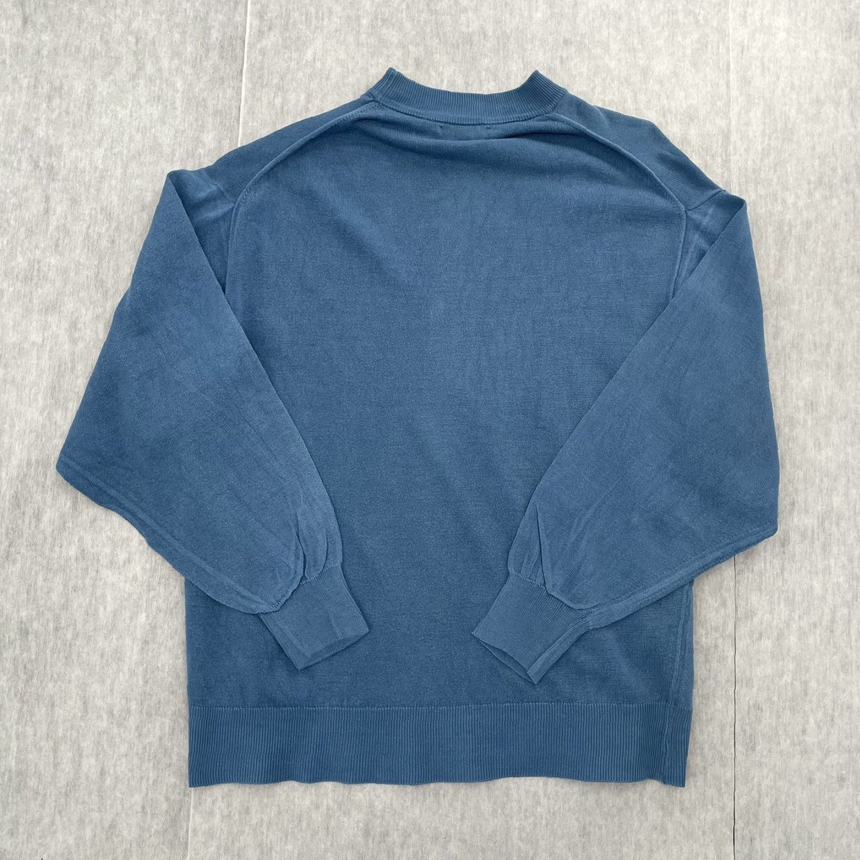 Vintage VINTAGE Tuttle Golf Sweater Adult Large Knit Pullover Blue Silk Classic Mens L Crew Neck Knitwear Holiday Golfman Size US L / EU 52-54 / 3 - 2 Thumbnail