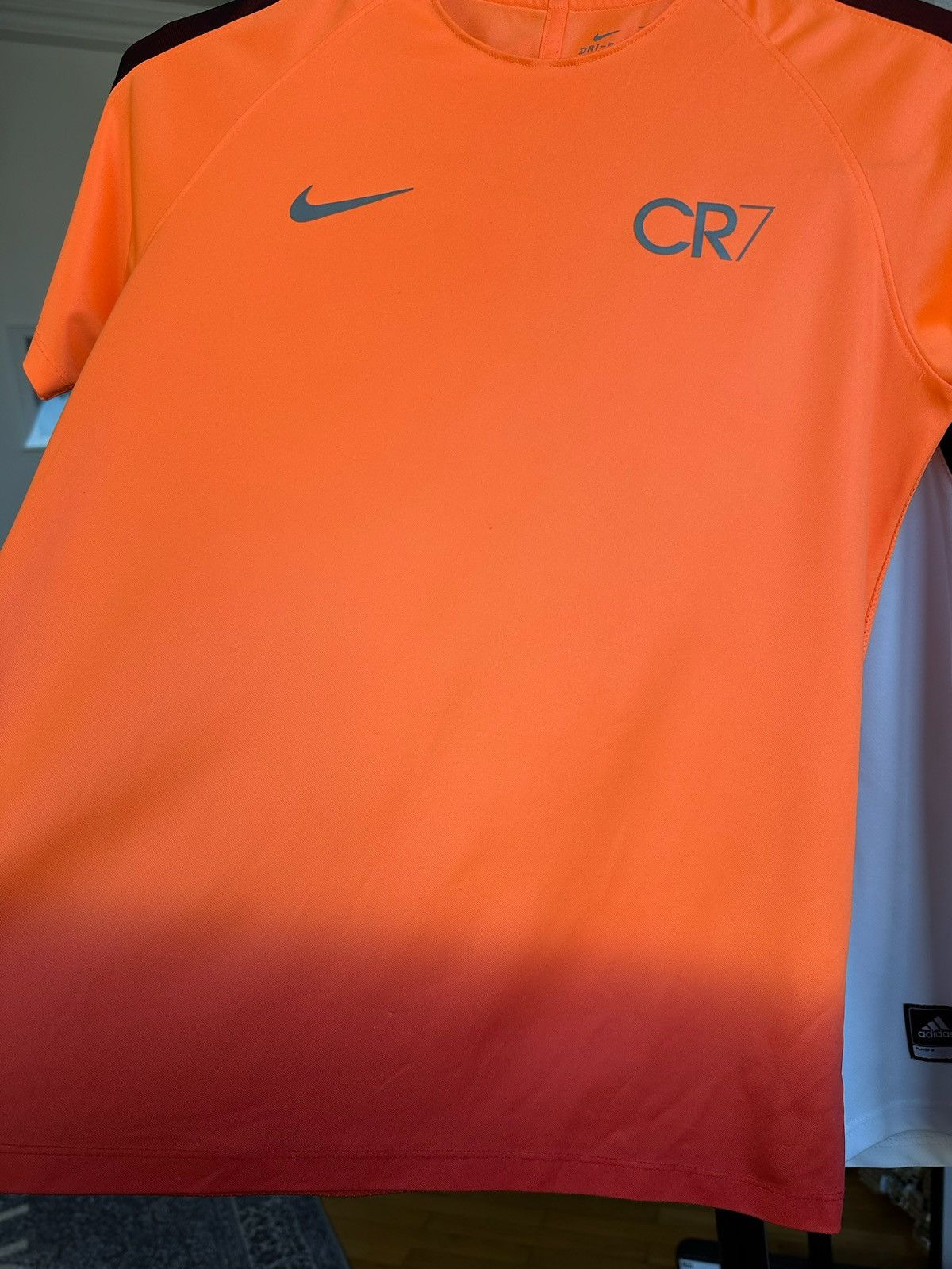 Nike CR7 Cristiano Ronaldo United Nike Y2k Jersey Size US S / EU 44-46 / 1 - 3 Thumbnail