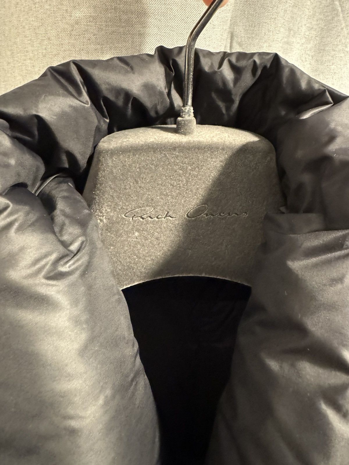 Rick Owens Rick Owen's Turtle Cropped Puffer Jacket black BLACK Size US M / EU 48-50 / 2 - 7 Thumbnail