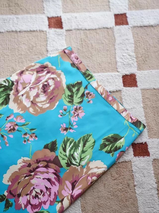 Dolce & Gabbana D&G Blue Floral Midi Skirt IT38 S Vintage Size 26" / US 2 / IT 38 - 8 Thumbnail