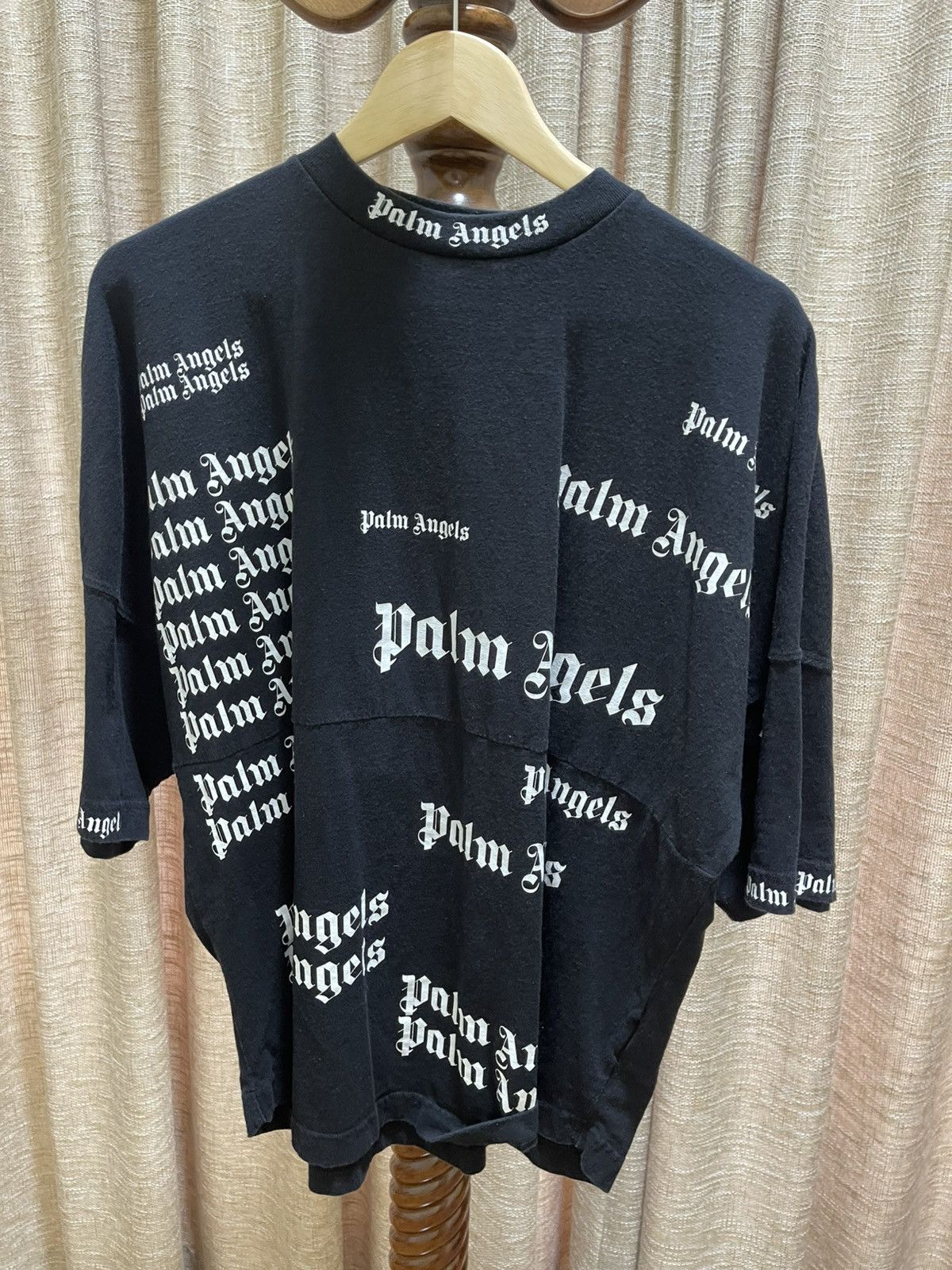 Palm Angels Palm Angels Allover Logo T-Shirt Size US M / EU 48-50 / 2 - 1 Thumbnail