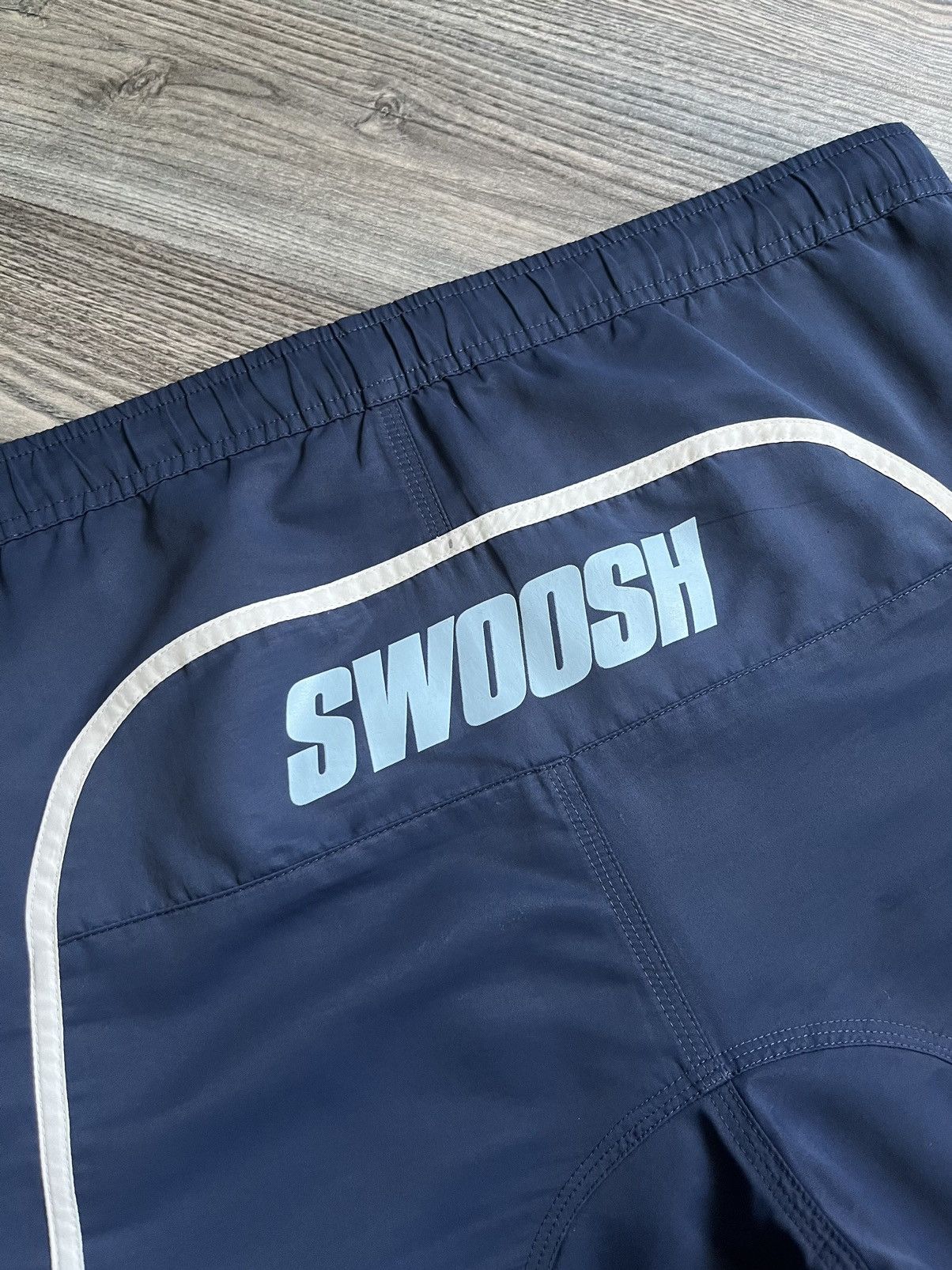 Nike NIKE SWOOSH Y2K NYLON SHORTS Size US 32 / EU 48 - 5 Thumbnail