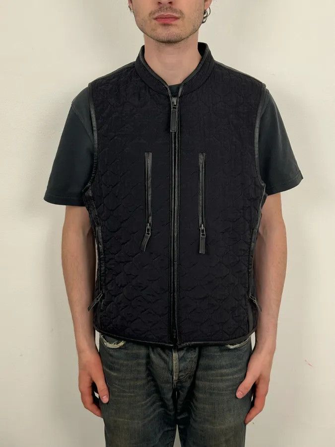 Issey Miyake 2000s Issey Miyake Black Quilted Nylon Vest Size US S / EU 44-46 / 1 - 2 Thumbnail