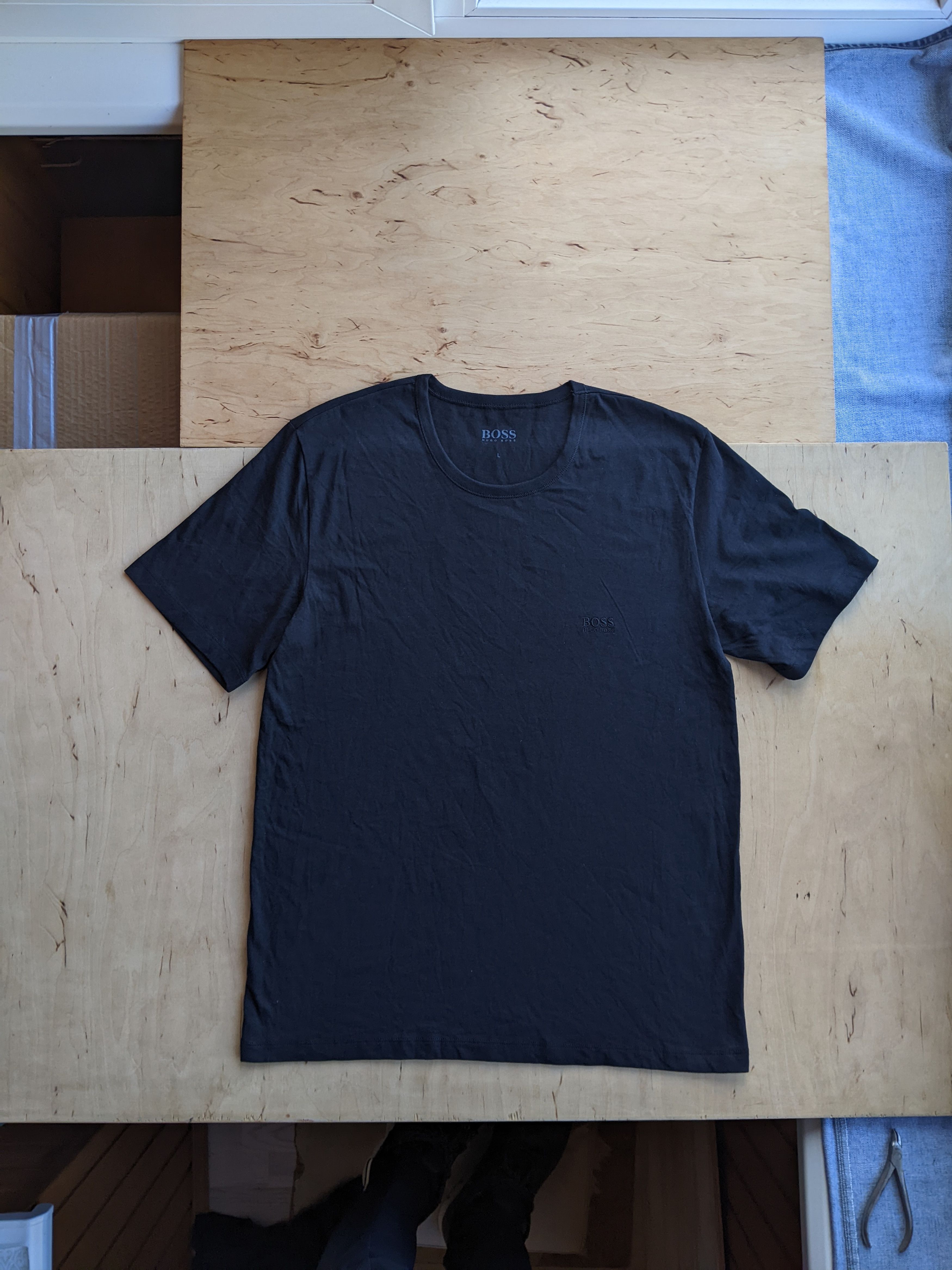 Hugo × Hugo Boss × Japanese Brand Hugo Boss Basic Cotton Black Tshirt Classic rn 3p co Size L Size US L / EU 52-54 / 3 - 1 Thumbnail