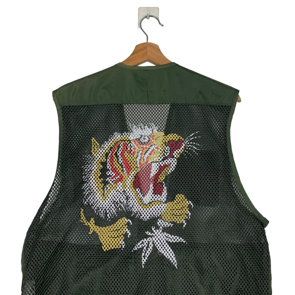 Vintage WORLD ISLAND Tiger Graphic on Back Utility Vest #0556-C26 Size US L / EU 52-54 / 3 - 2 Thumbnail