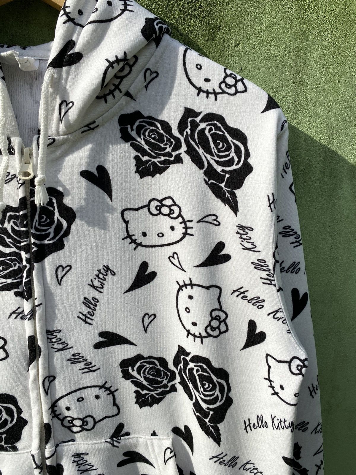 Japanese Brand Hello Kitty Japan All Over Print Zip Hoodie Black White Y2K Size US M / EU 48-50 / 2 - 4 Thumbnail