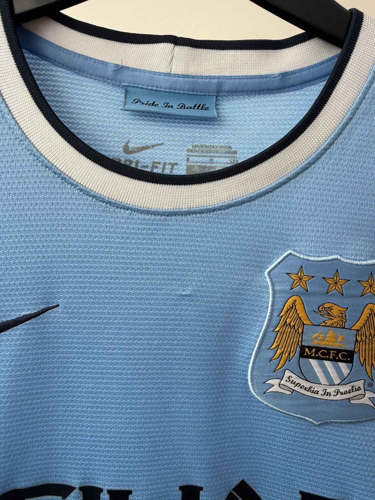 Nike Vintage MANCHESTER CITY 2013 2014 HOME FOOTBALL SHIRT JERSEY Size US S / EU 44-46 / 1 - 6 Thumbnail
